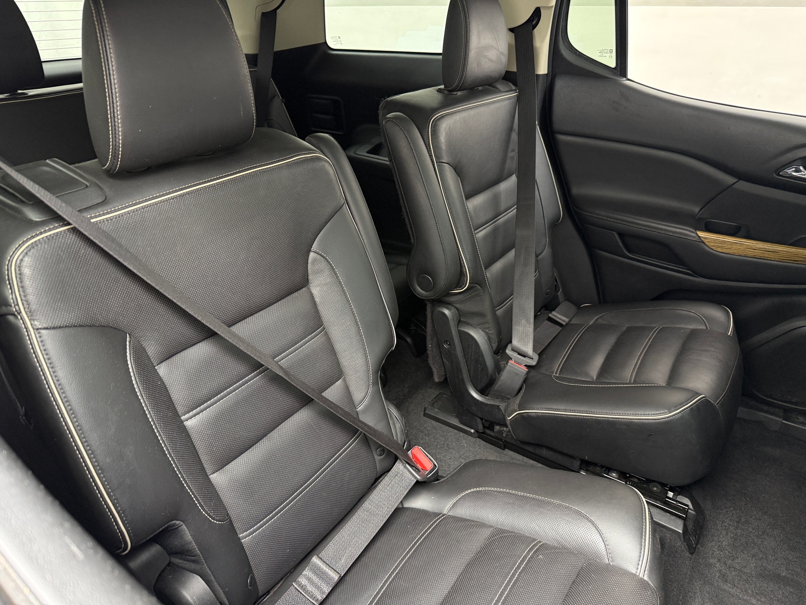 Thumbnail: 2017 GMC Acadia - 5