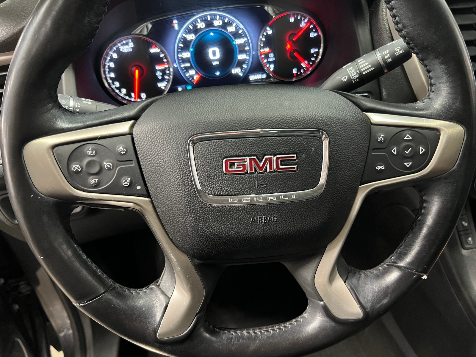 Thumbnail: 2017 GMC Acadia - 4