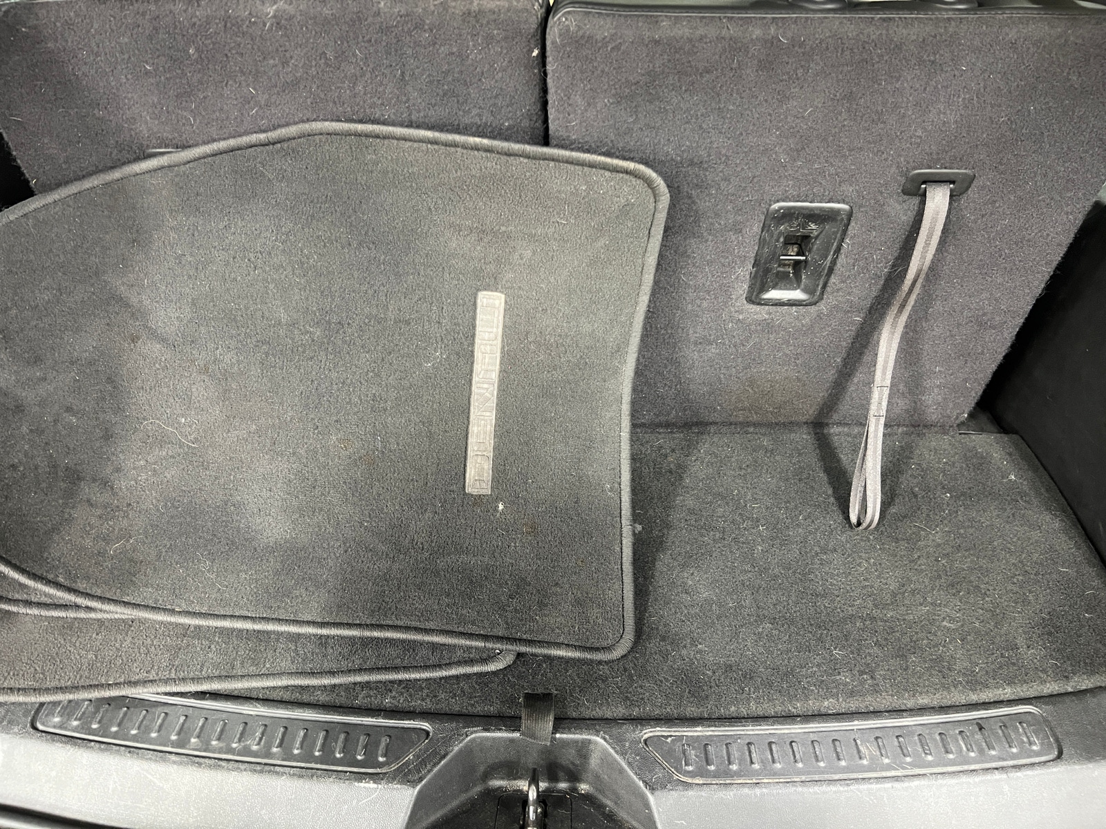 Thumbnail: 2017 GMC Acadia - 6