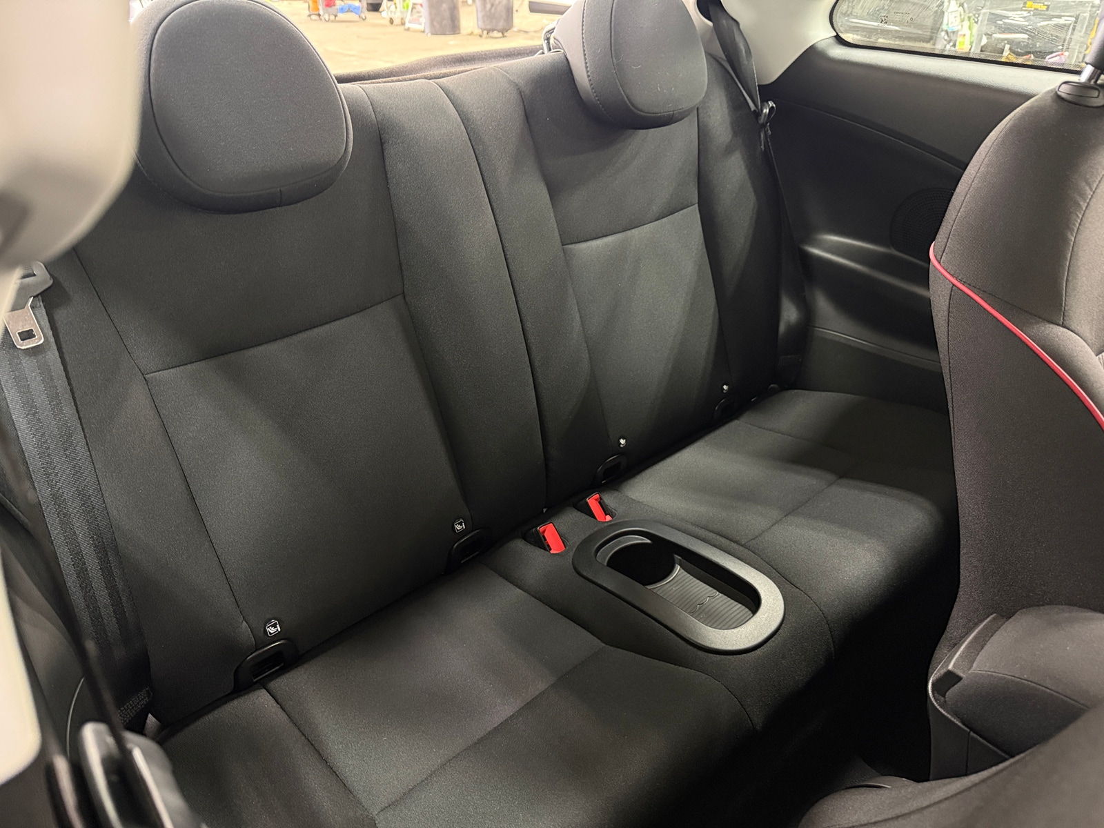 Thumbnail: 2024 Fiat 500e - 6