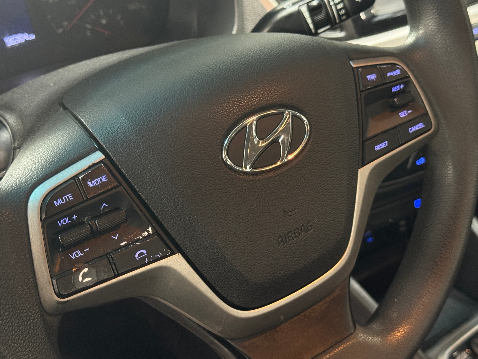 Thumbnail: 2019 Hyundai Accent - 5