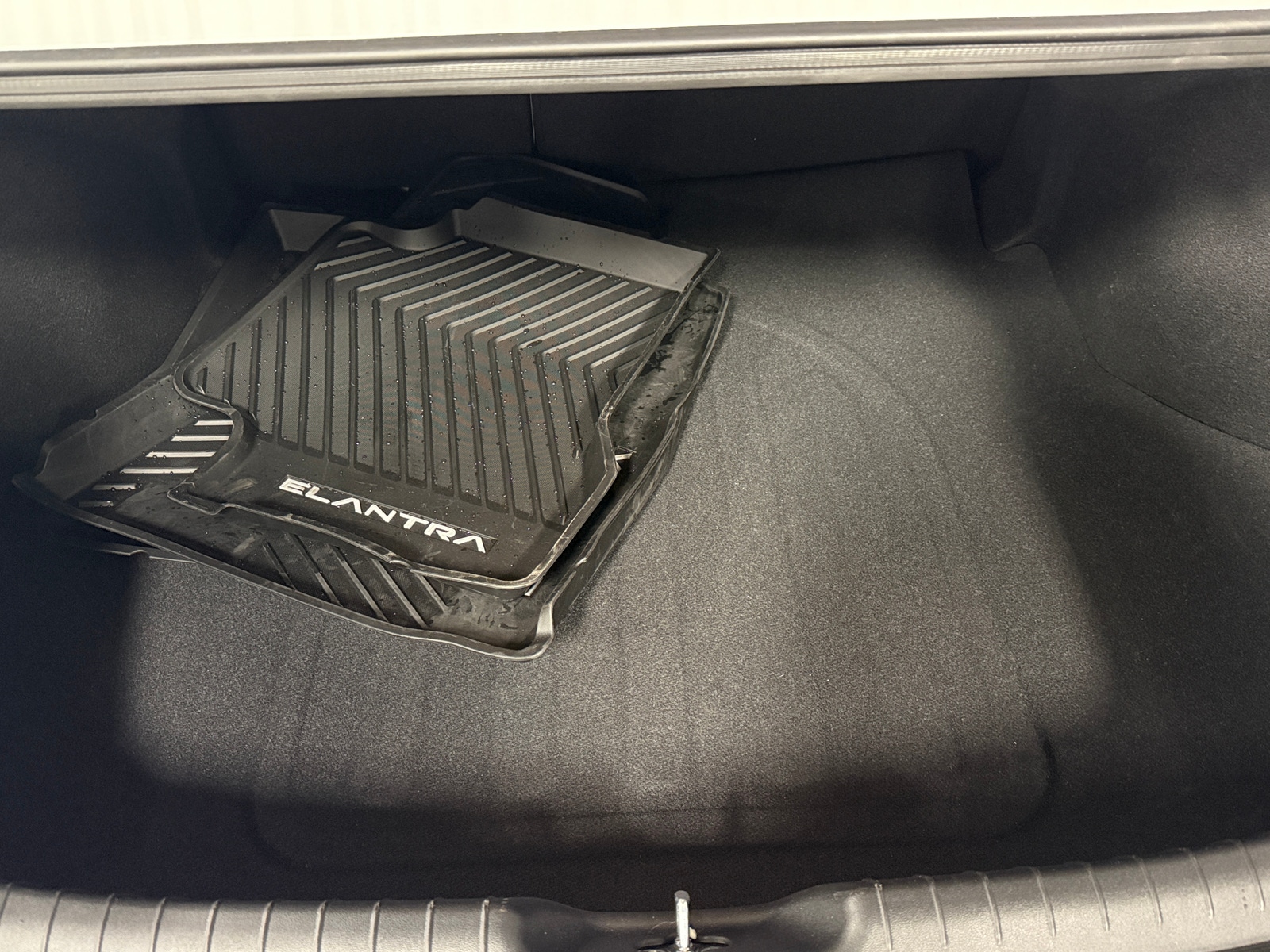 Thumbnail: 2025 Hyundai Elantra - 6