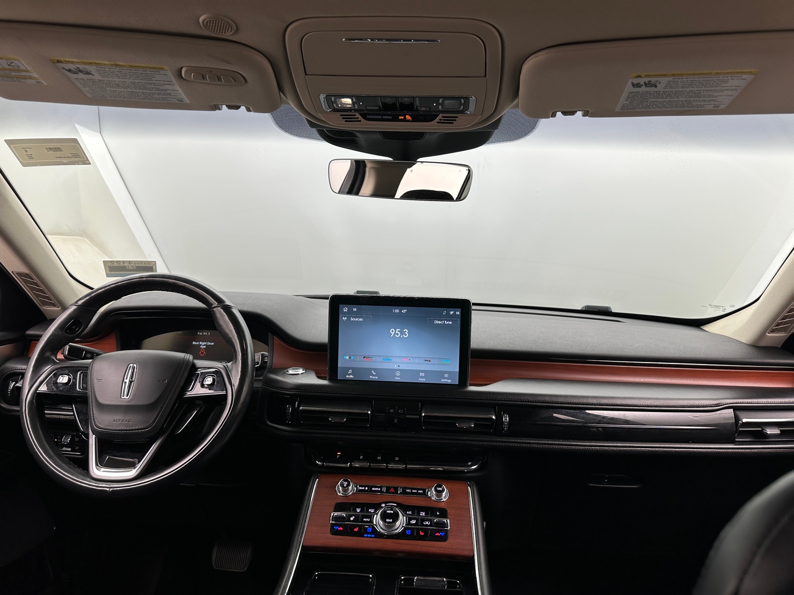 Thumbnail: 2020 Lincoln Aviator - 2