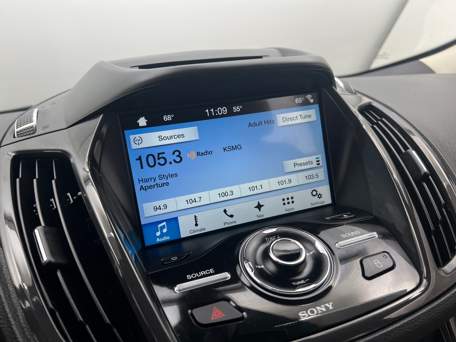 Thumbnail: 2016 Ford Escape - 3