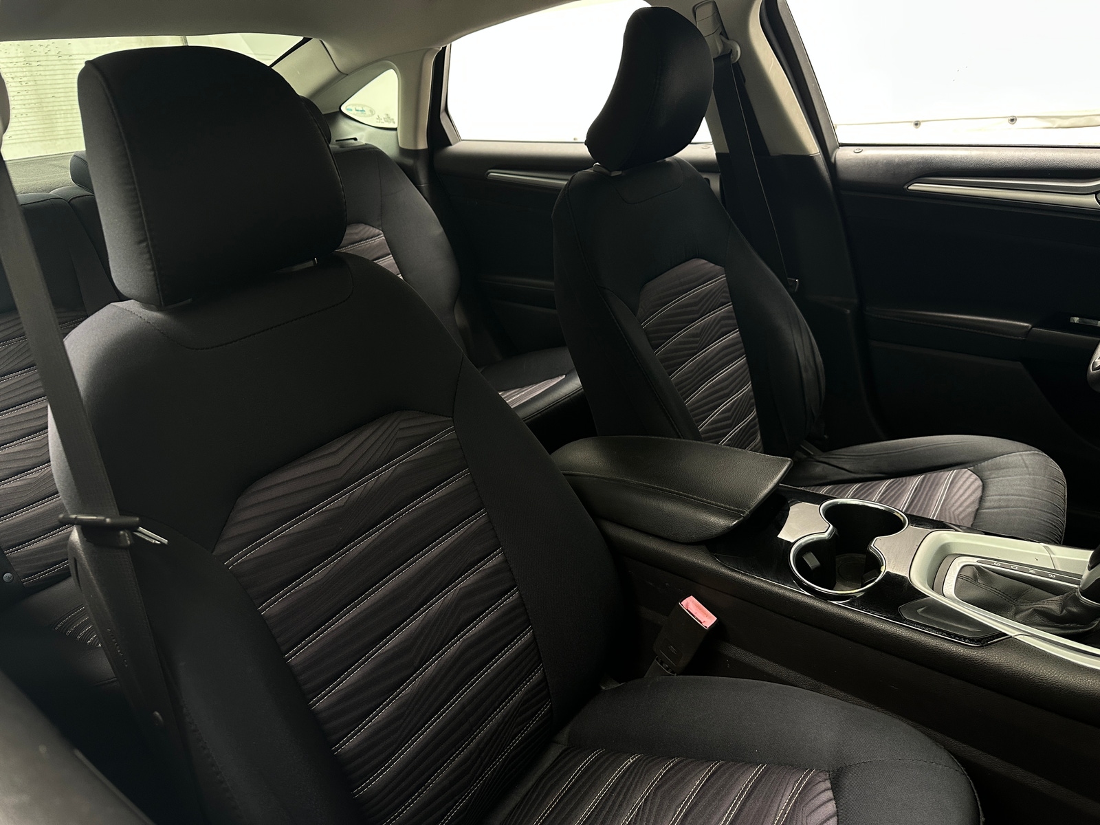 Thumbnail: 2016 Ford Fusion - 2