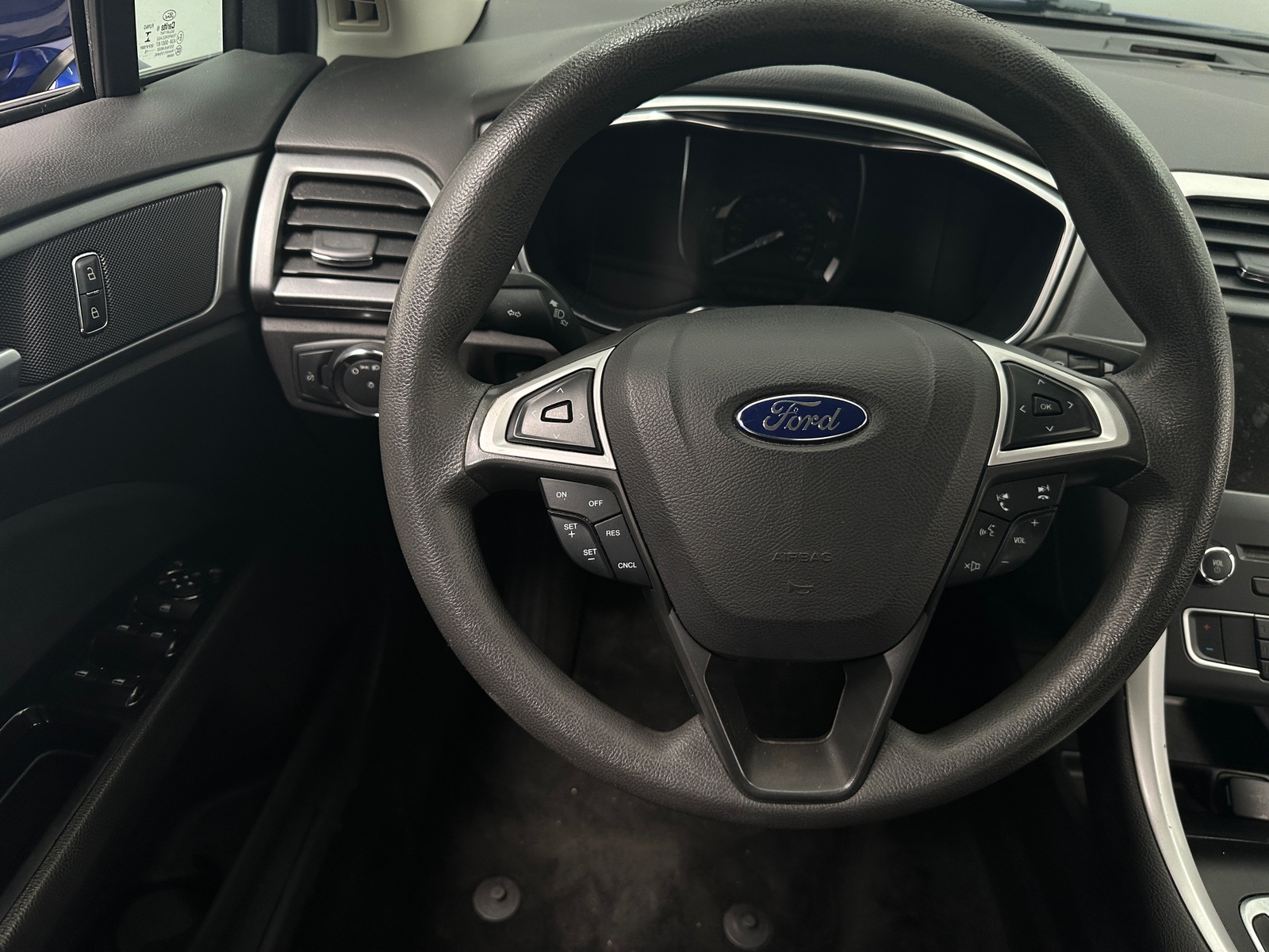 Thumbnail: 2016 Ford Fusion - 5