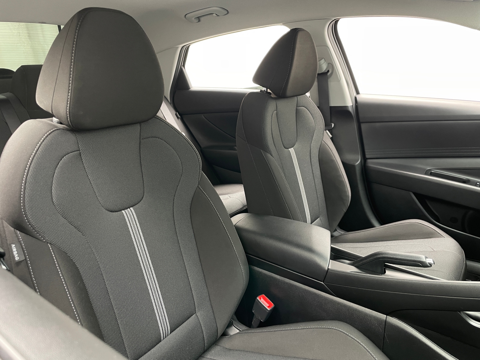 Thumbnail: 2024 Hyundai Elantra - 2