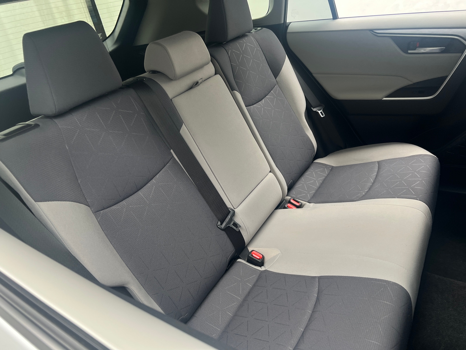 Thumbnail: 2019 Toyota RAV4 - 6