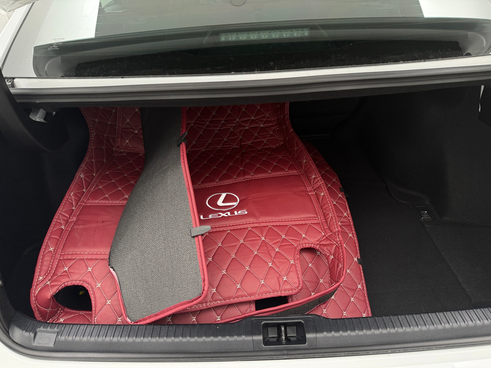 Thumbnail: 2024 Lexus IS - 6