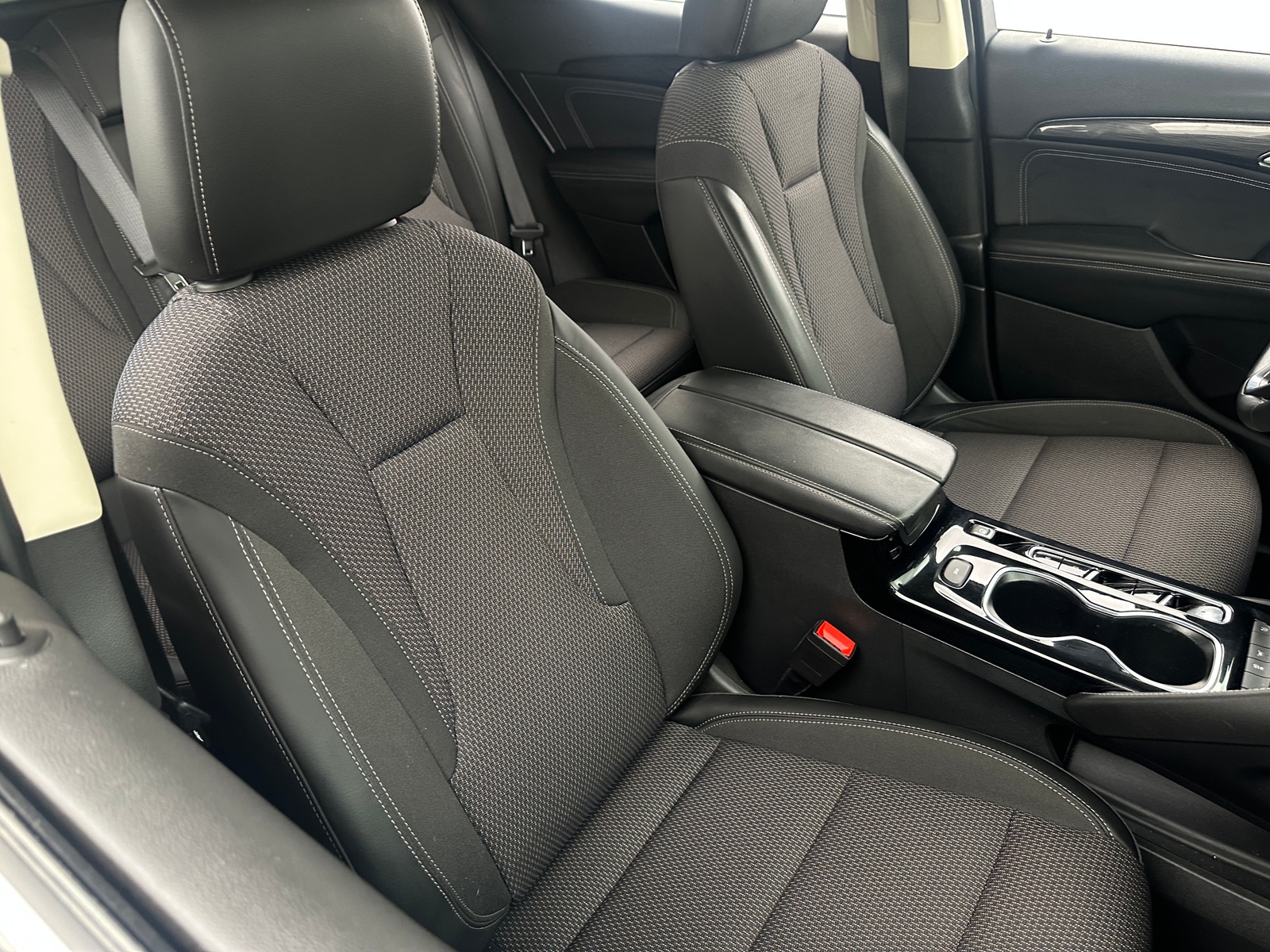 Thumbnail: 2022 Buick Envision - 2