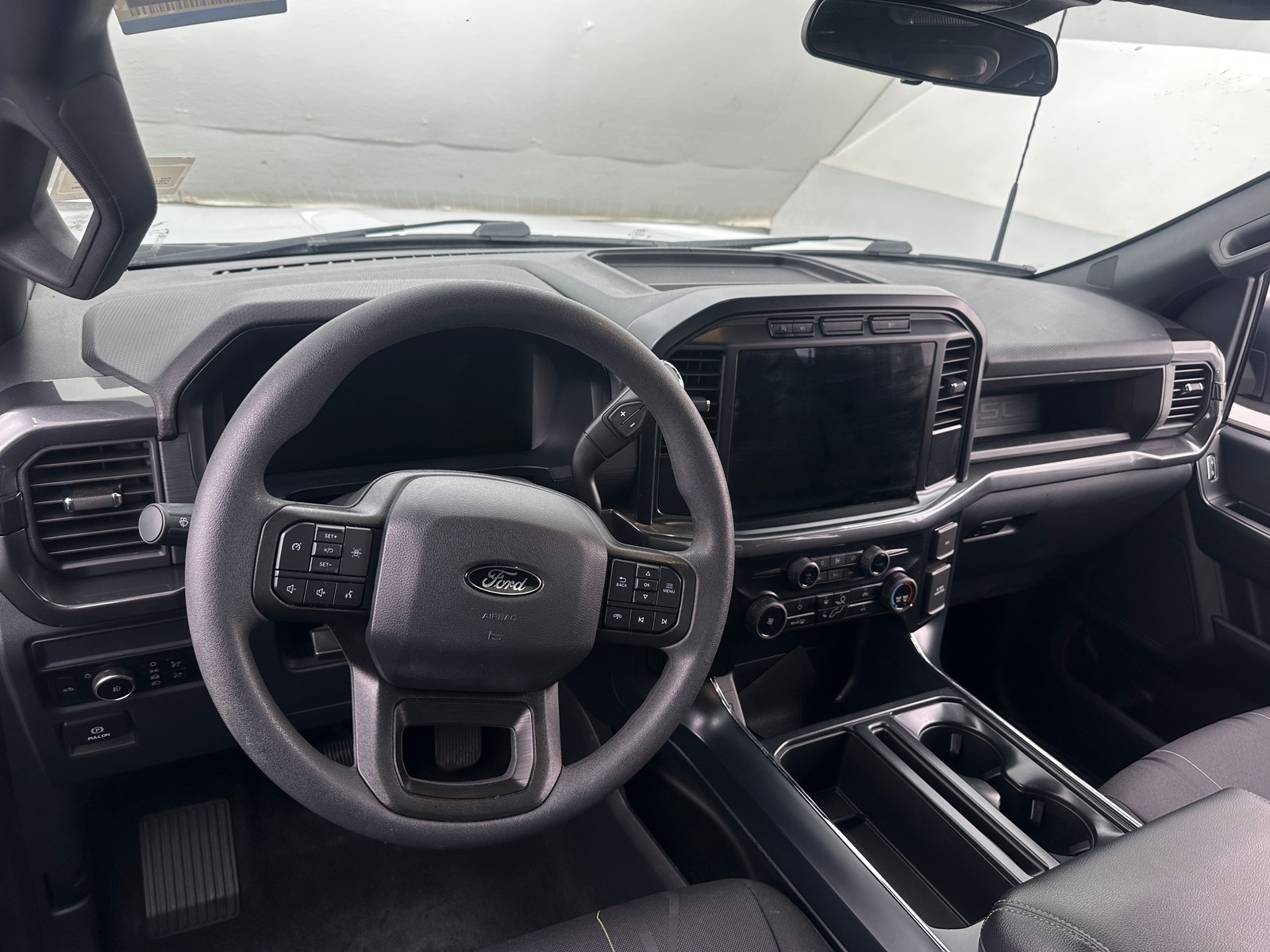 Thumbnail: 2024 Ford Econoline - 3