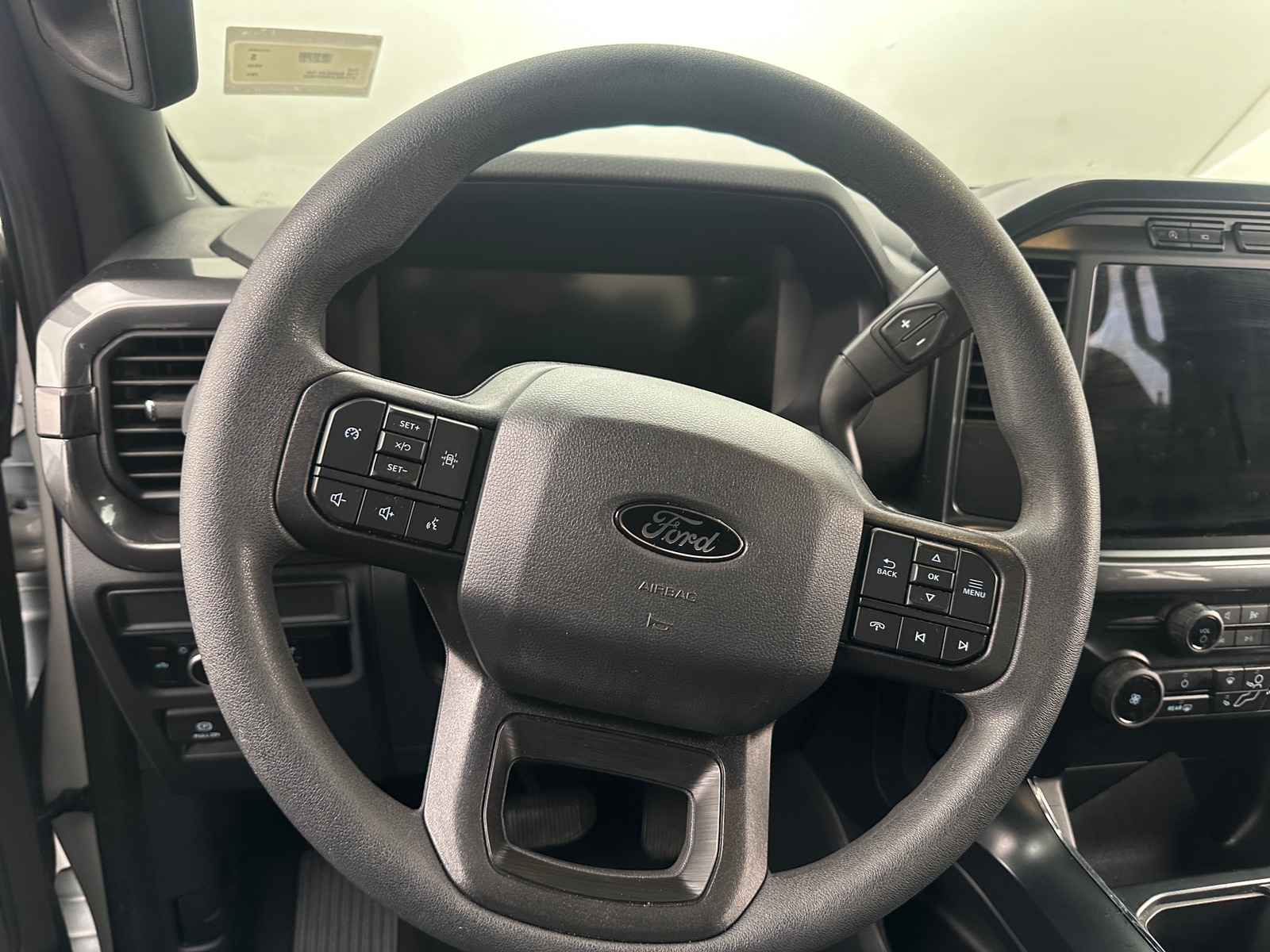 Thumbnail: 2024 Ford Econoline - 5