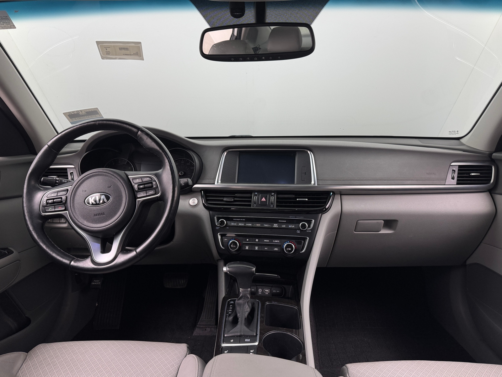 Thumbnail: 2016 Kia Optima - 2