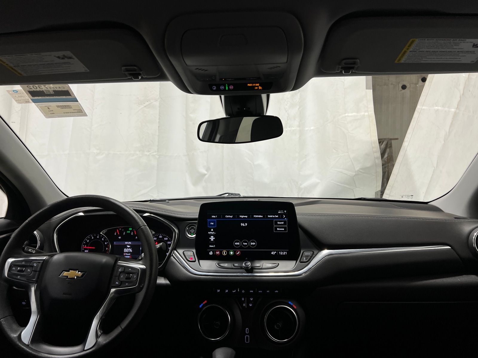 Thumbnail: 2023 Chevrolet Blazer - 3