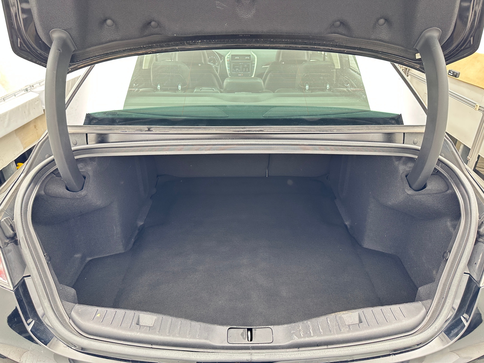 Thumbnail: 2016 Lincoln MKZ - 6