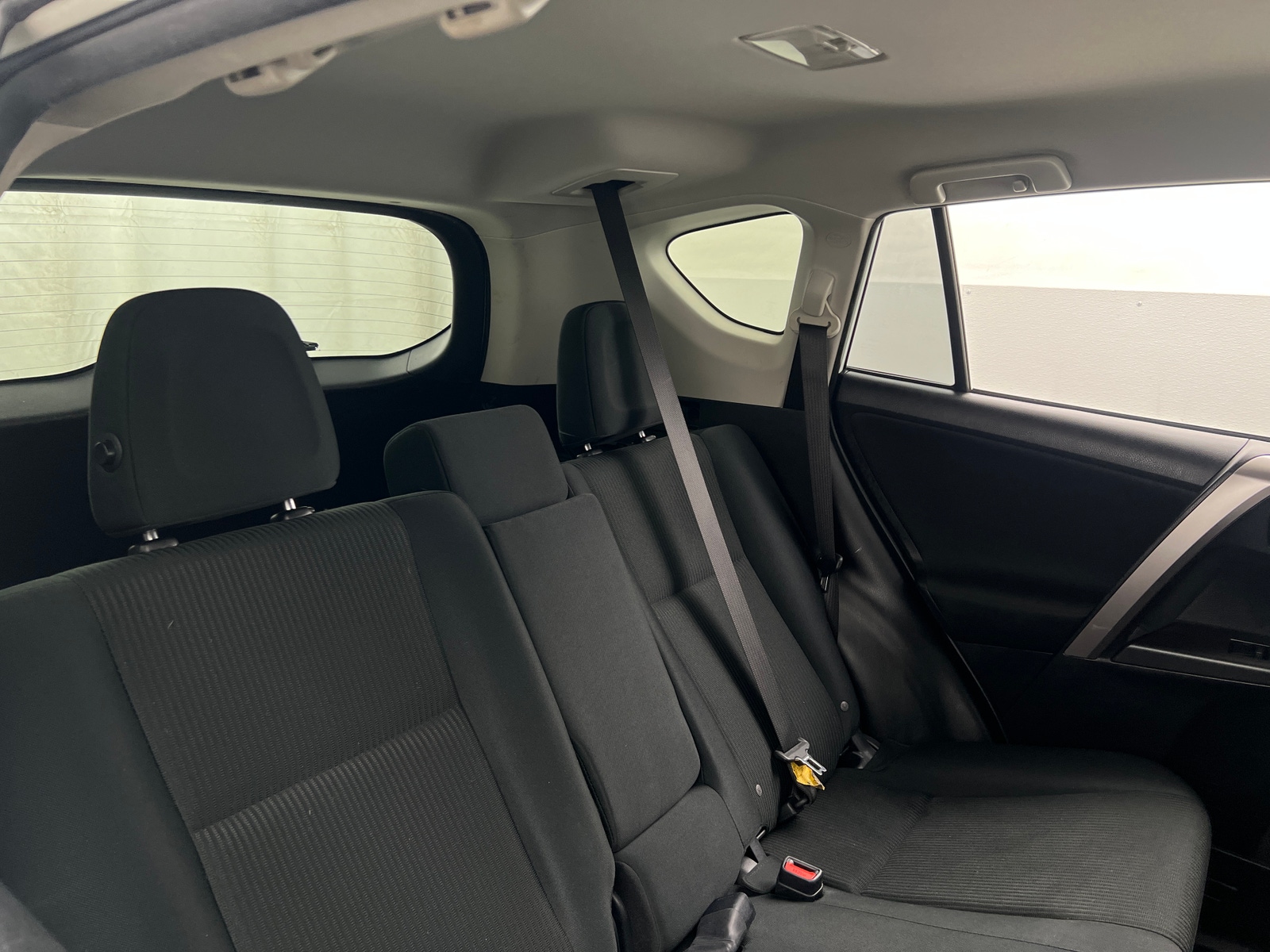 Thumbnail: 2018 Toyota RAV4 - 6