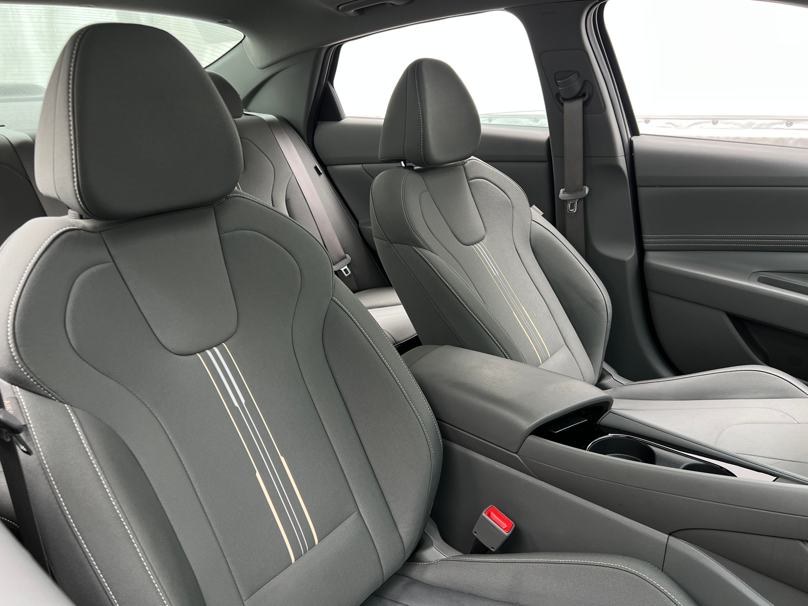 Thumbnail: 2025 Hyundai Elantra - 2