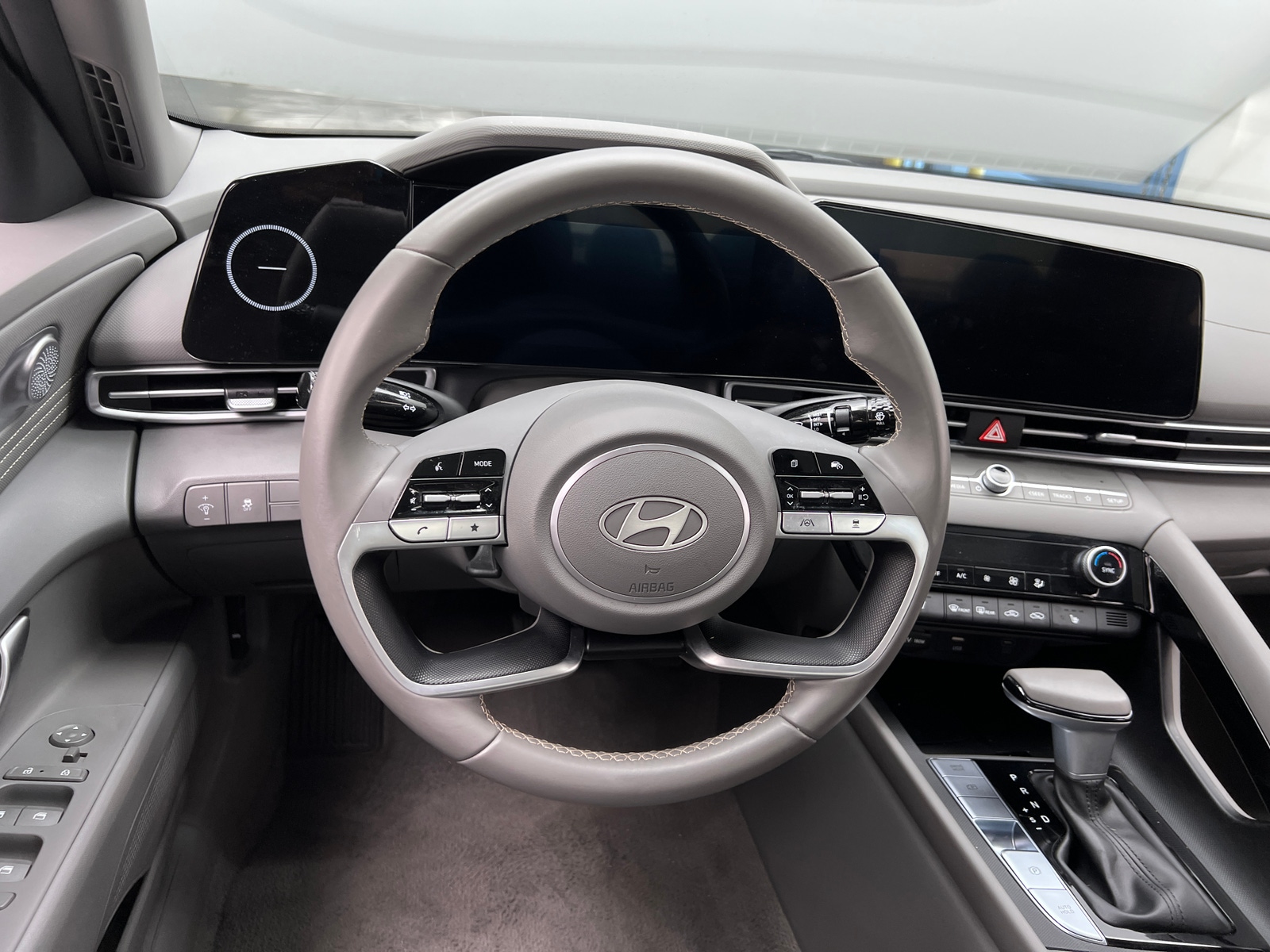 Thumbnail: 2025 Hyundai Elantra - 5