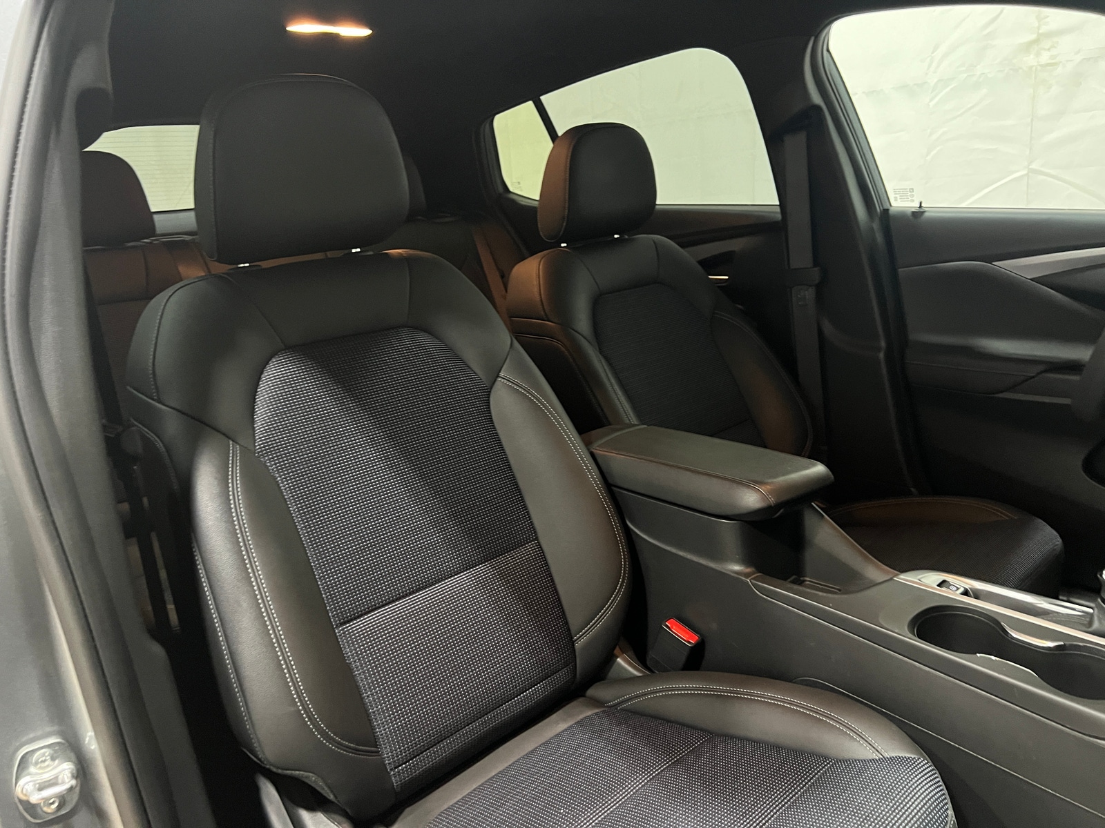 Thumbnail: 2025 Buick Envista - 2