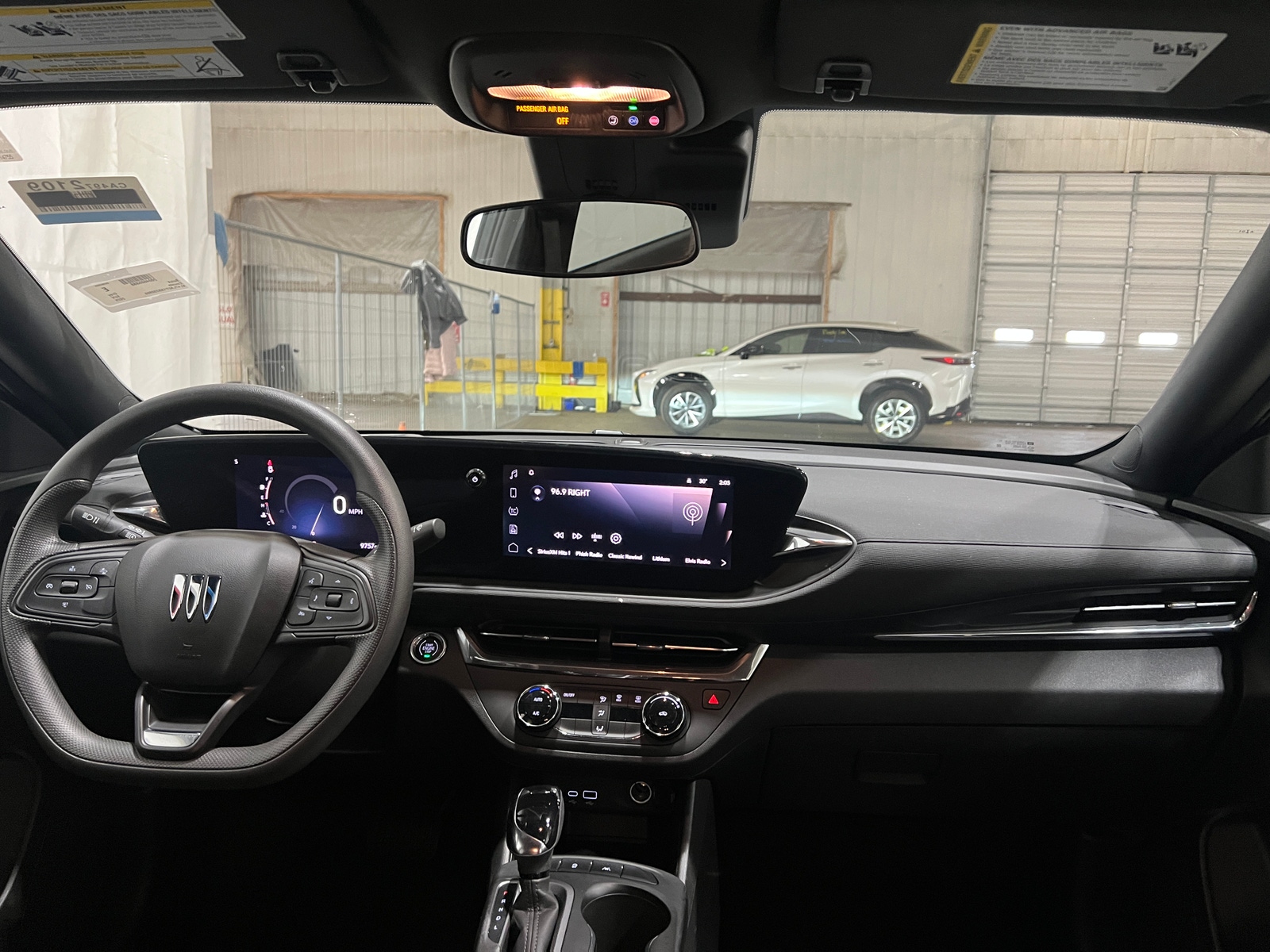 Thumbnail: 2025 Buick Envista - 3