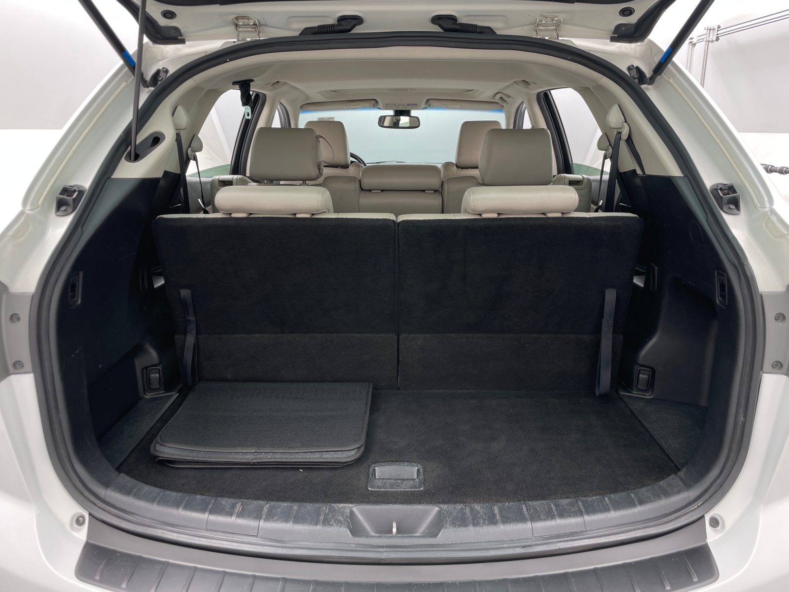 Thumbnail: 2011 Mazda CX-9 - 6