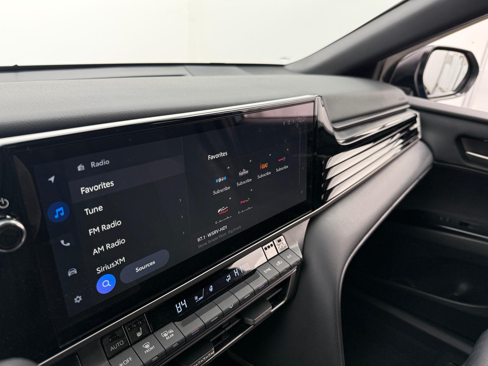 Thumbnail: 2025 Toyota Camry - 3