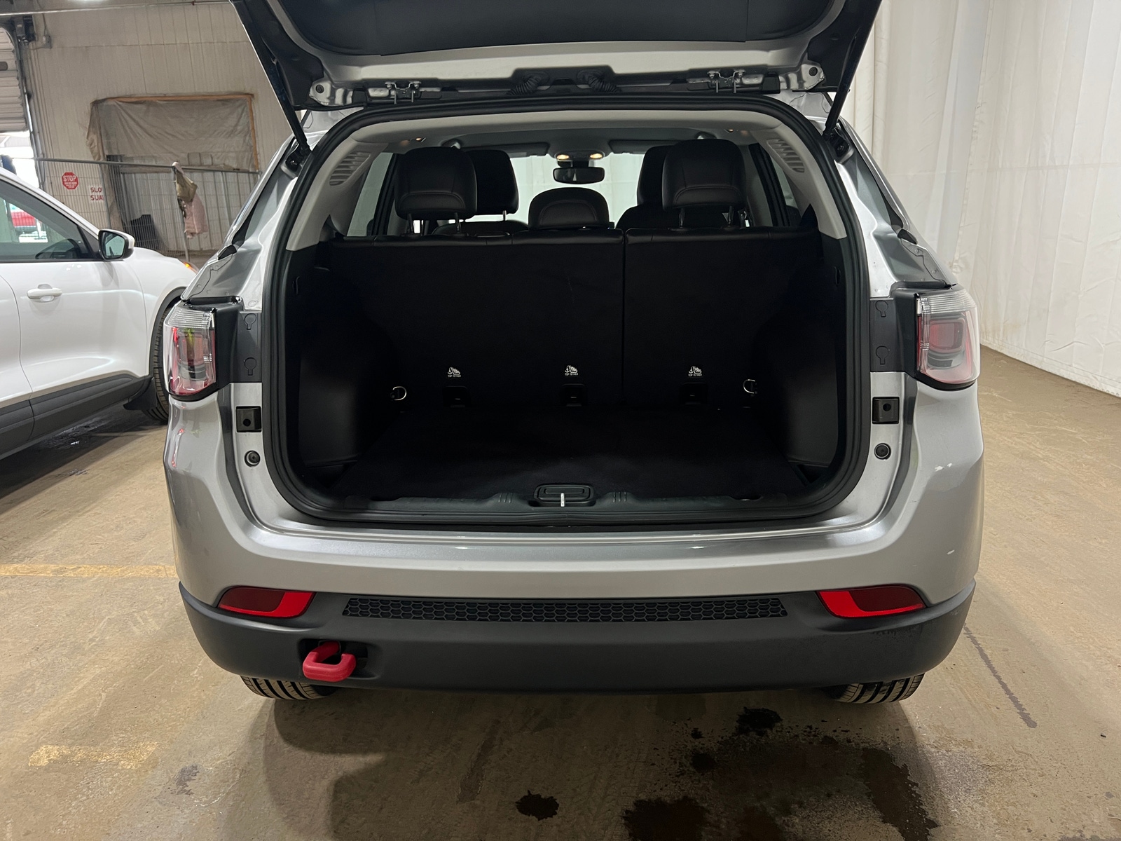 Thumbnail: 2022 Jeep Compass - 6