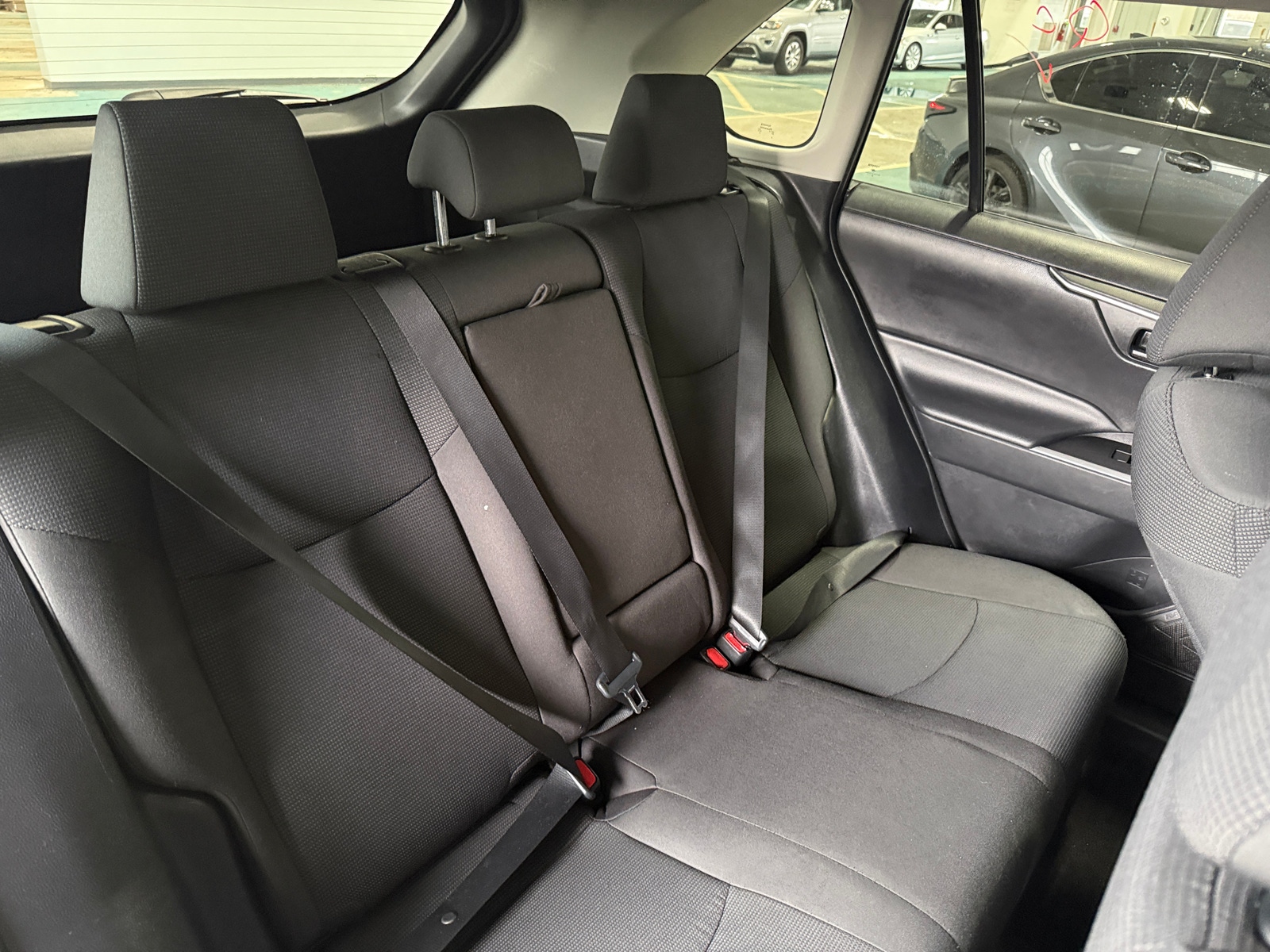 Thumbnail: 2021 Toyota RAV4 - 6