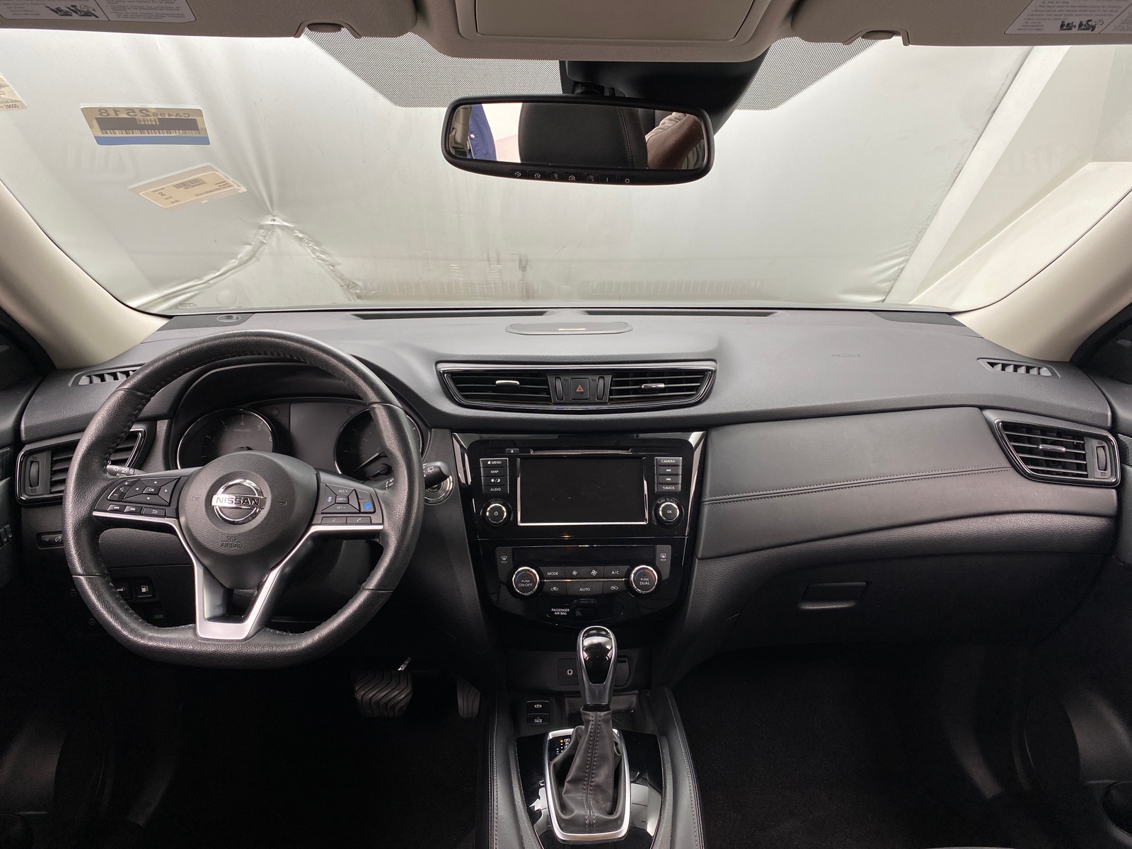 Thumbnail: 2019 Nissan Rogue - 2