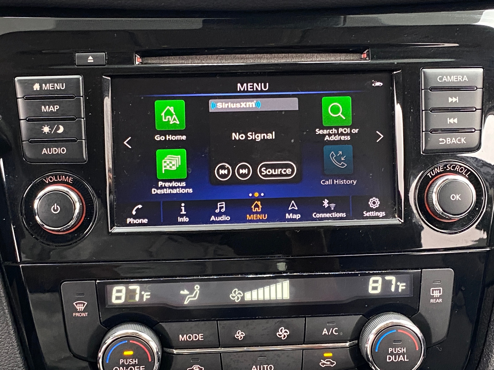 Thumbnail: 2019 Nissan Rogue - 3