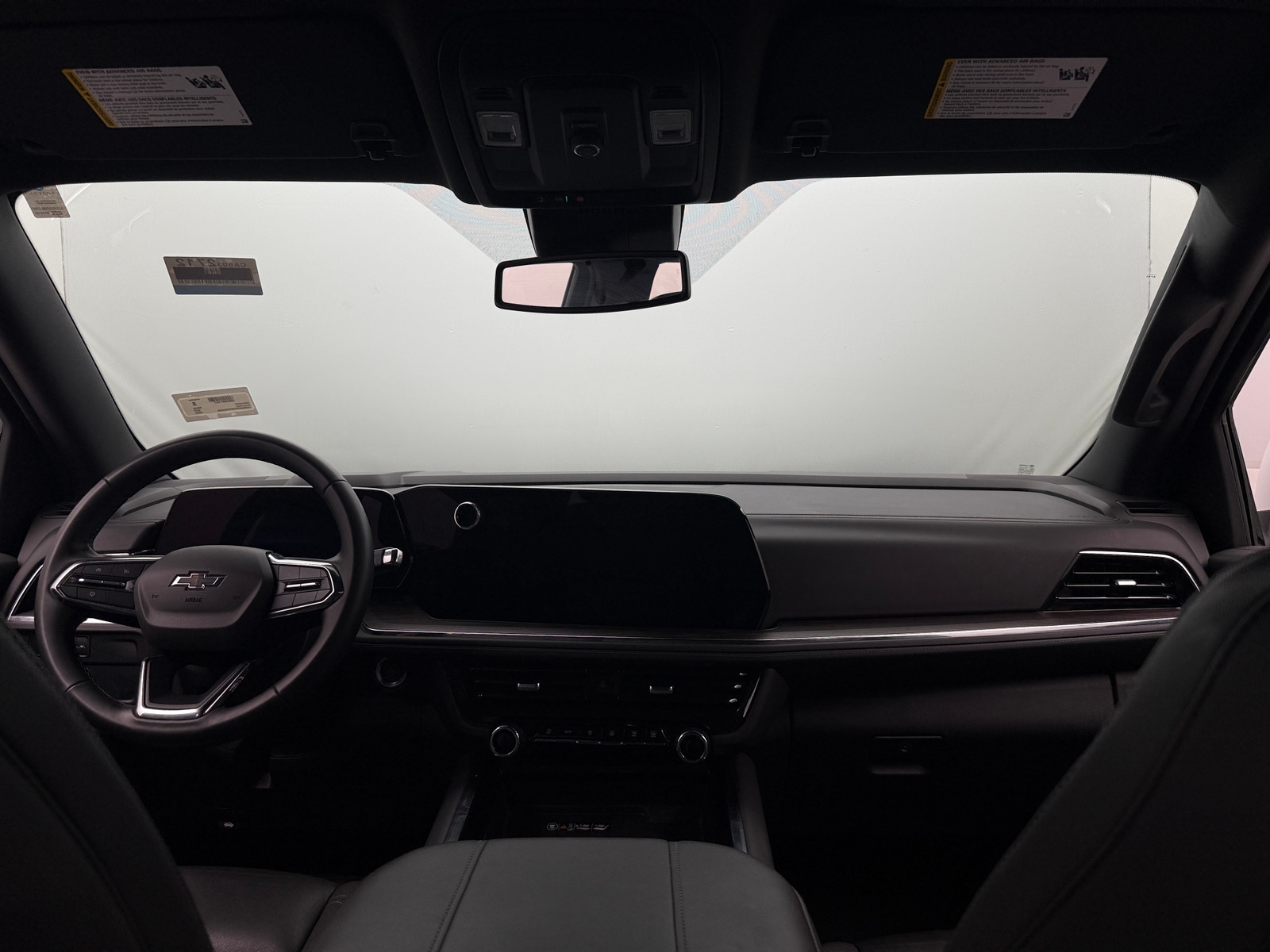 Thumbnail: 2025 Chevrolet Suburban - 2