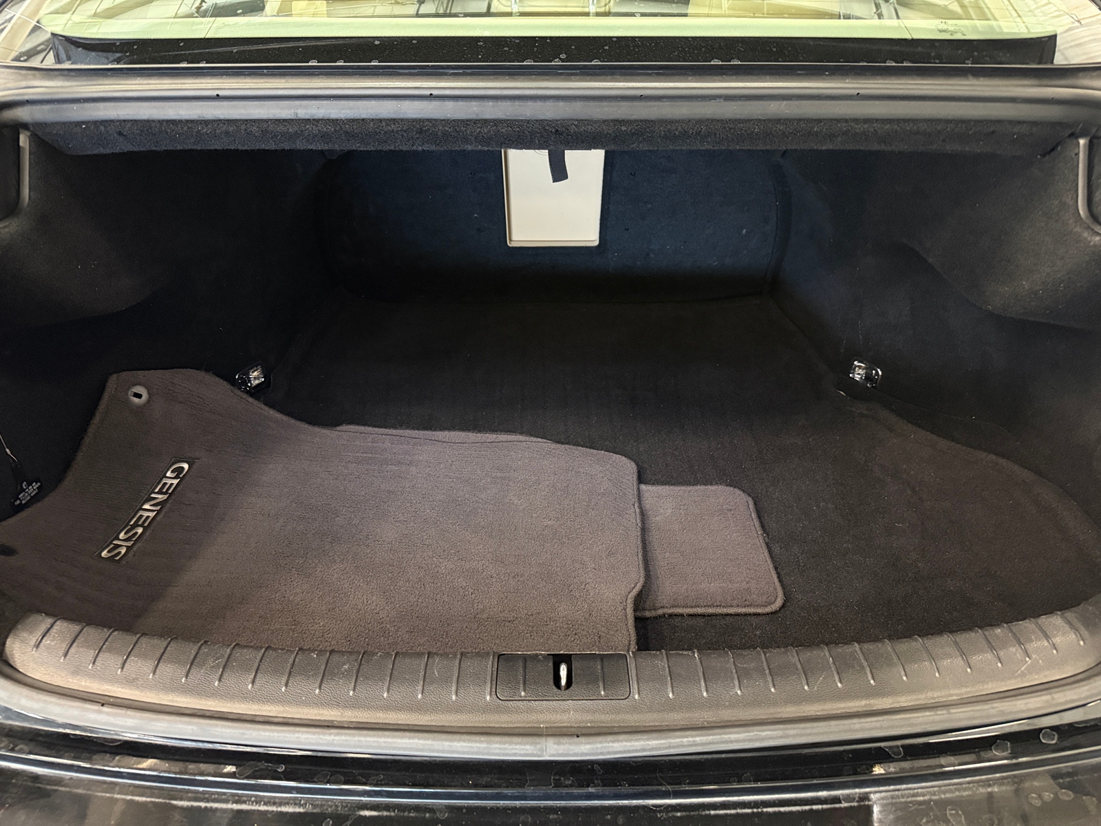 Thumbnail: 2015 Hyundai Genesis - 6