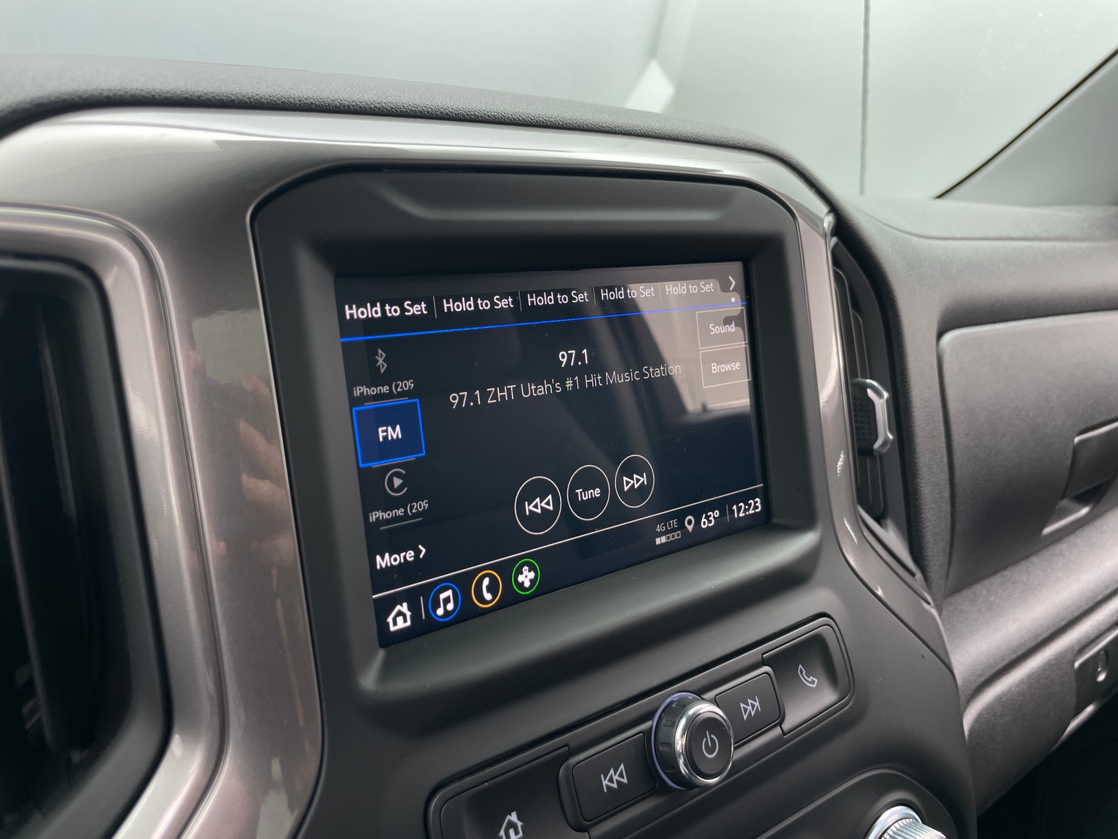 Thumbnail: 2025 GMC Sierra 1500 - 3