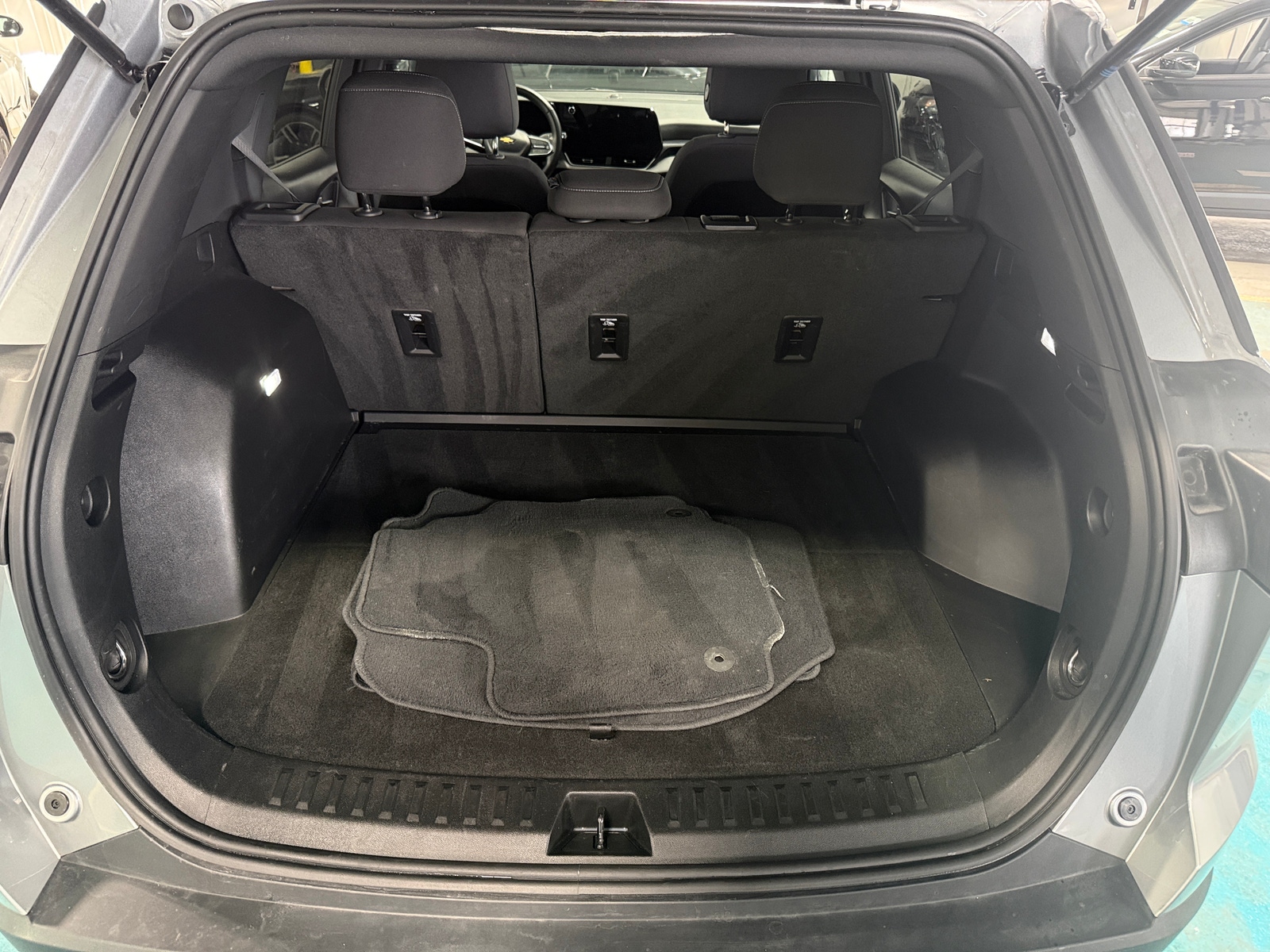 Thumbnail: 2025 Chevrolet Equinox - 7