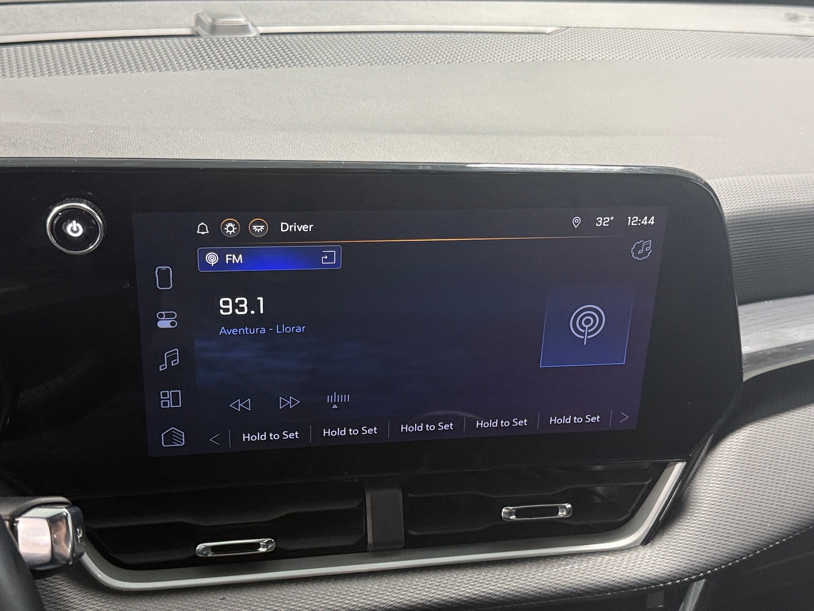 Thumbnail: 2025 Chevrolet Equinox - 4