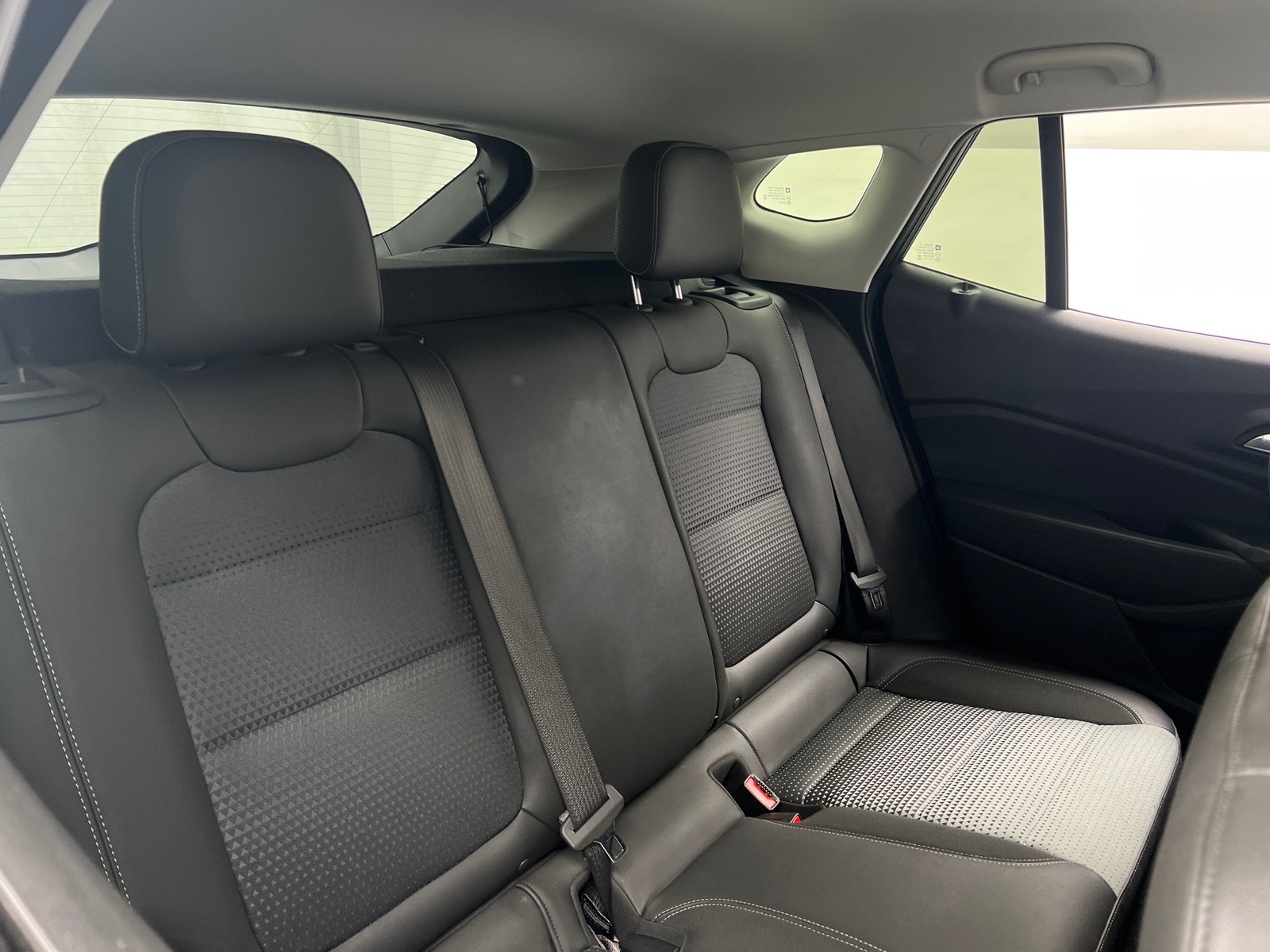 Thumbnail: 2025 Chevrolet Trax - 6