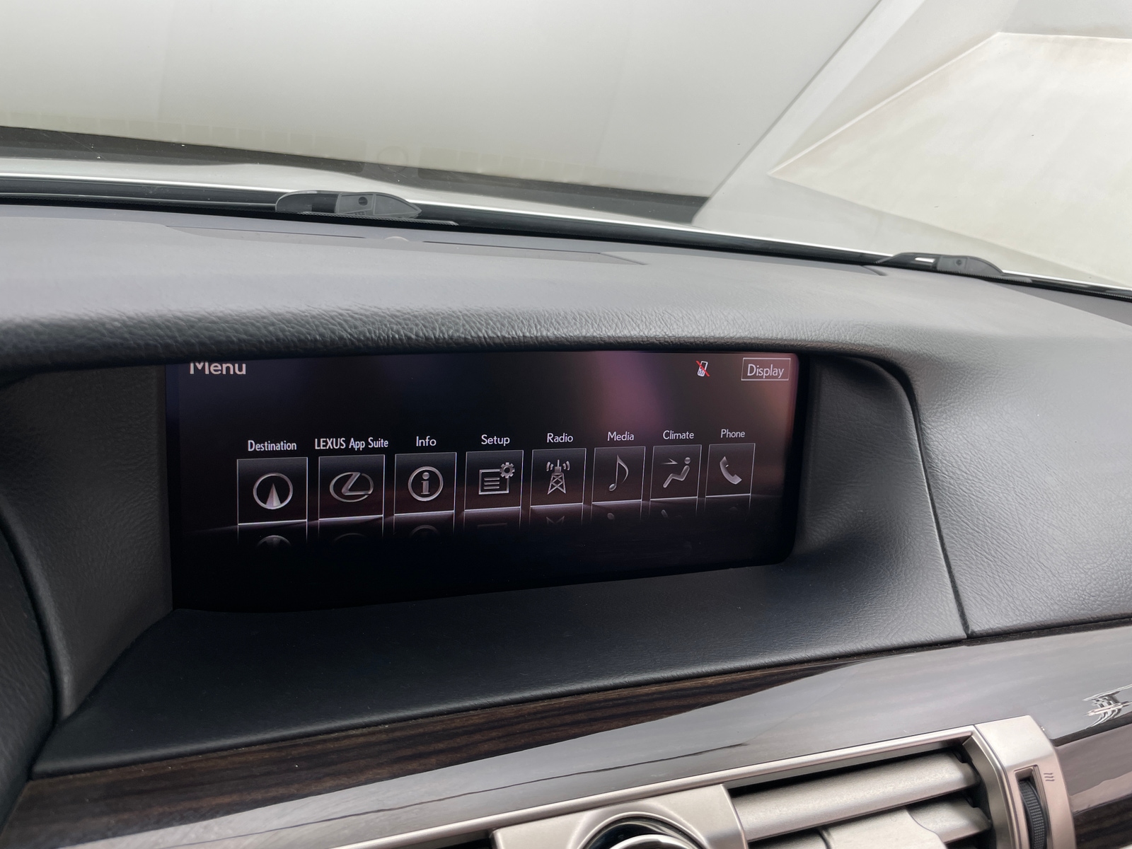 Thumbnail: 2015 Lexus LS - 3