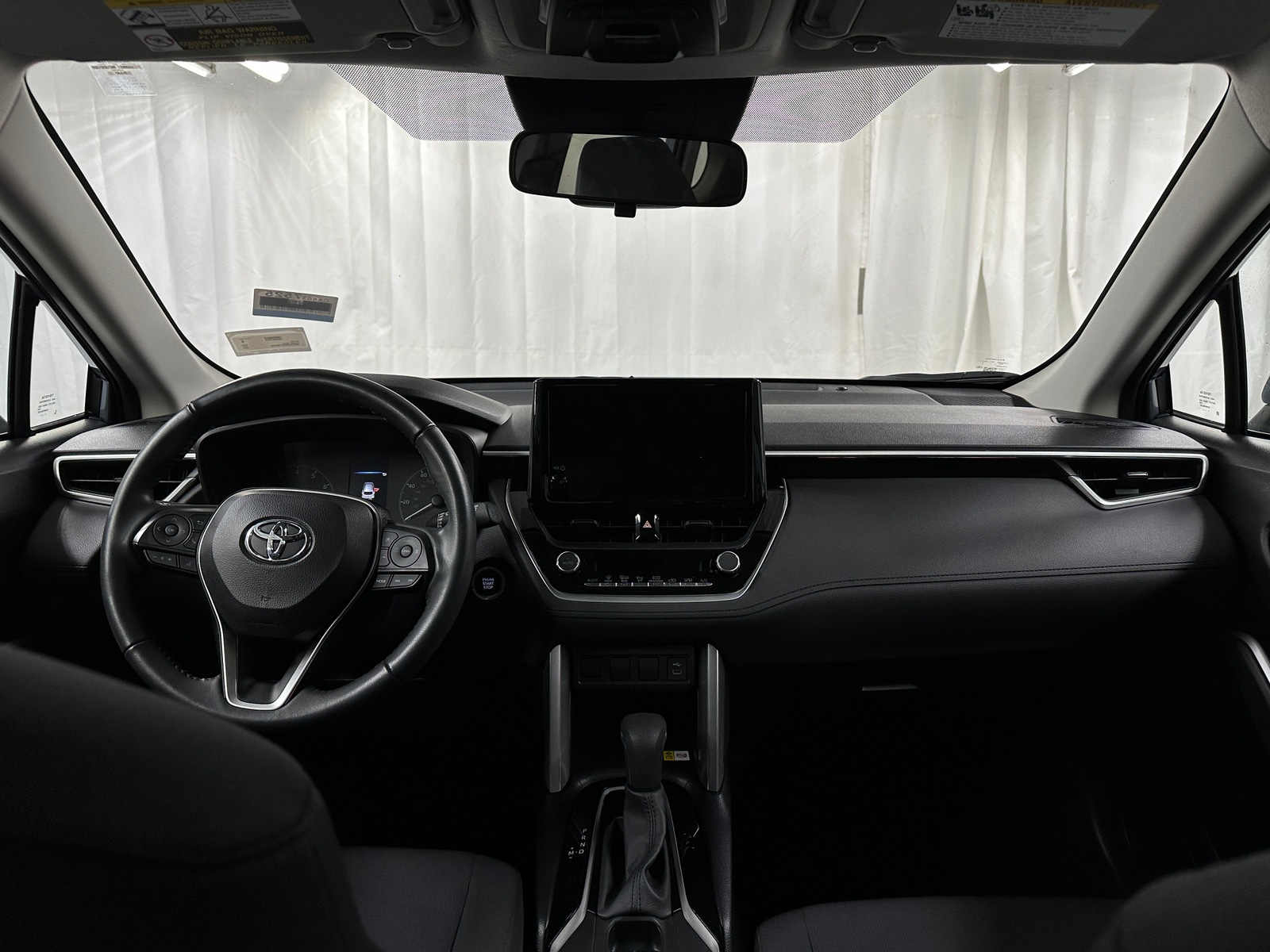 Thumbnail: 2023 Toyota Corolla Cross - 3