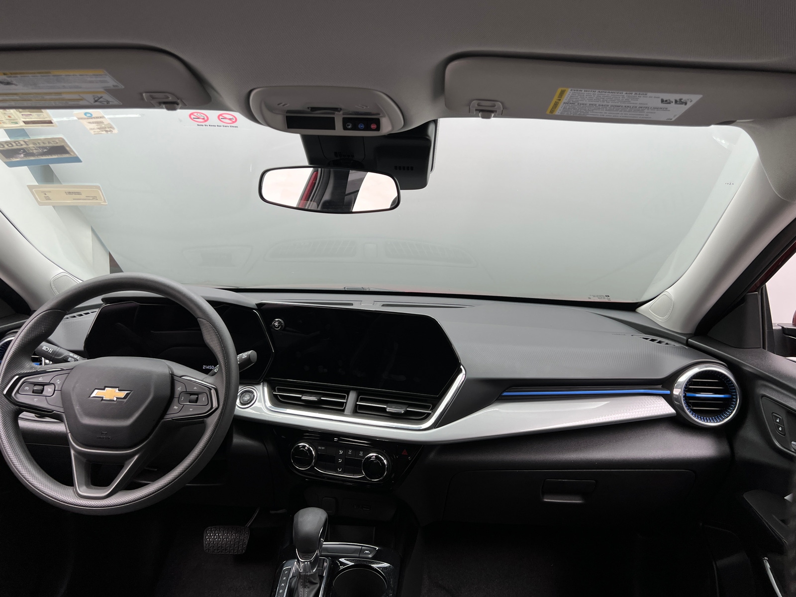 Thumbnail: 2025 Chevrolet Trax - 3