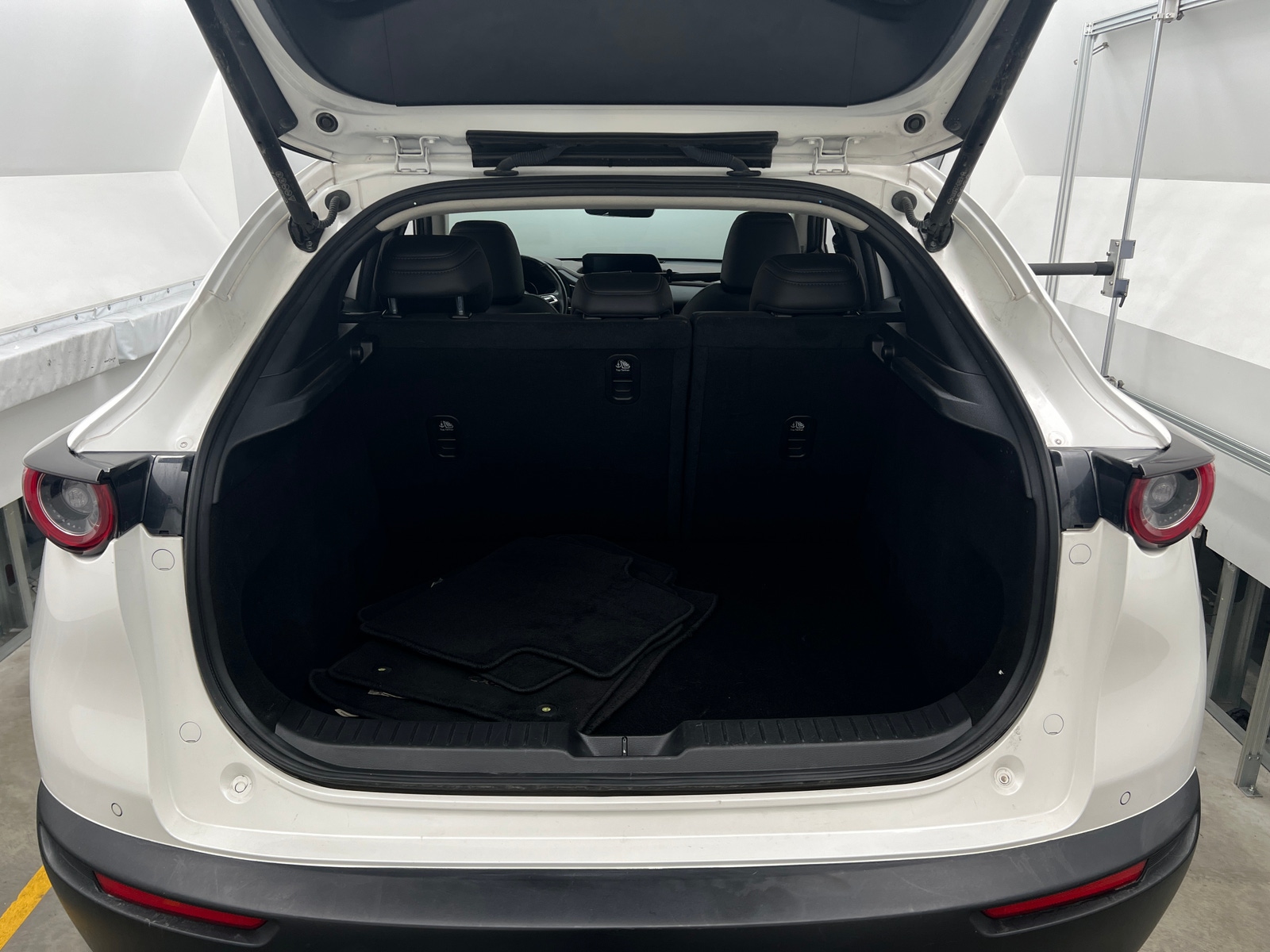 Thumbnail: 2021 Mazda CX-30 - 6