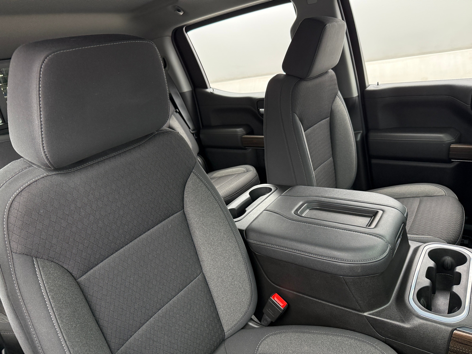 Thumbnail: 2021 Chevrolet Silverado 1500 - 2