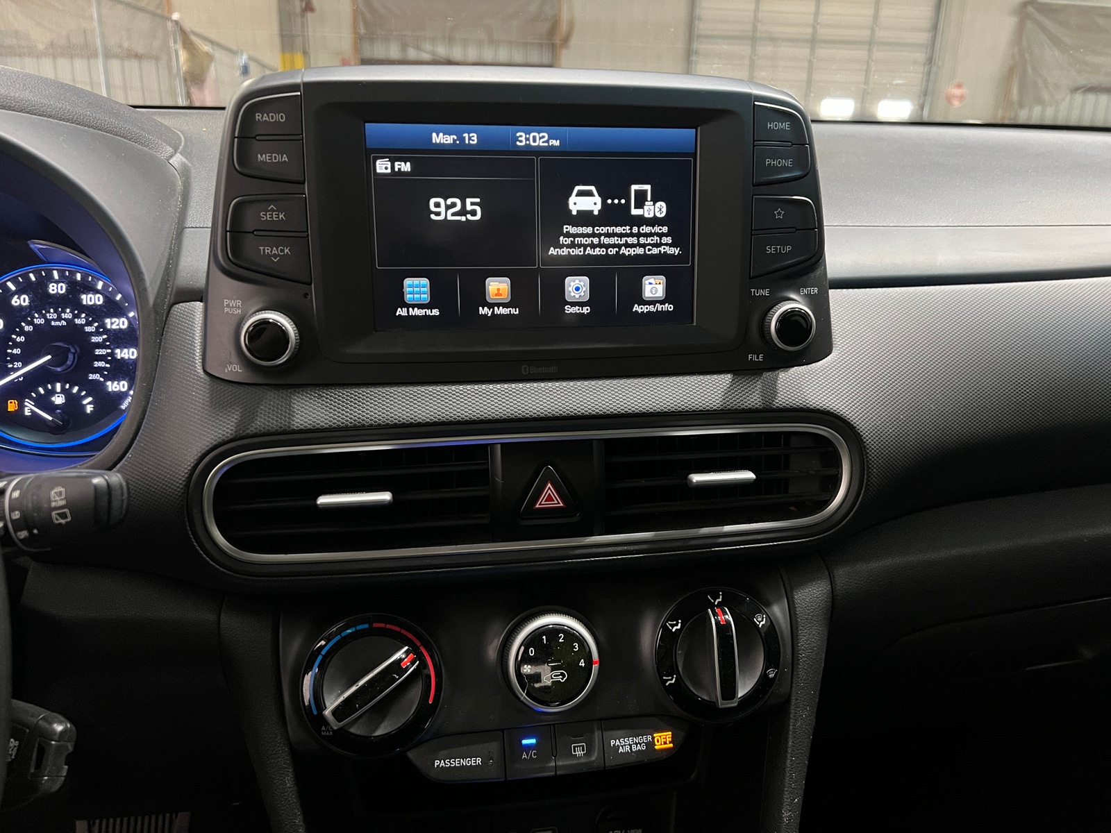 Thumbnail: 2021 Hyundai Kona - 4