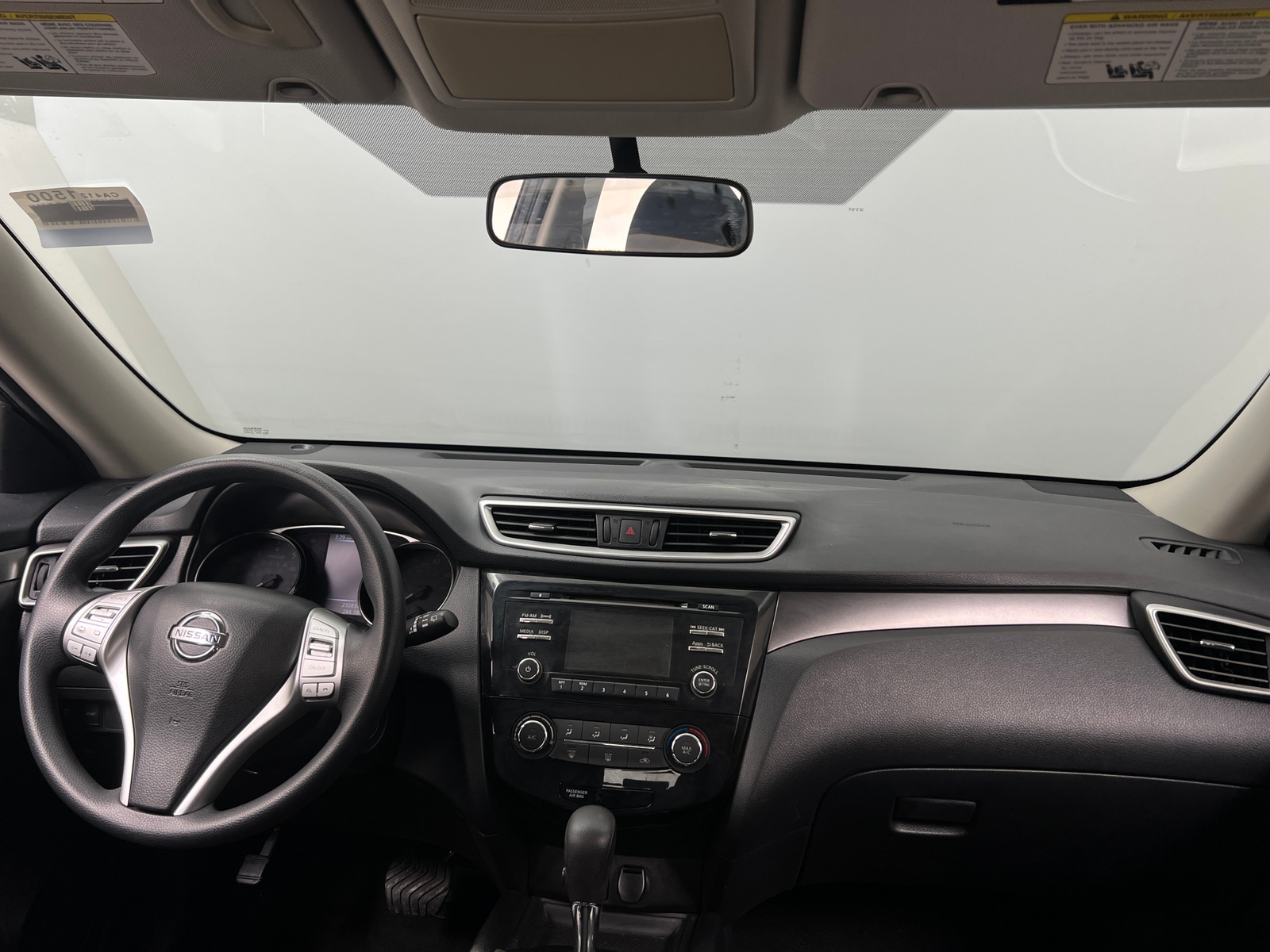 Thumbnail: 2015 Nissan Rogue - 3