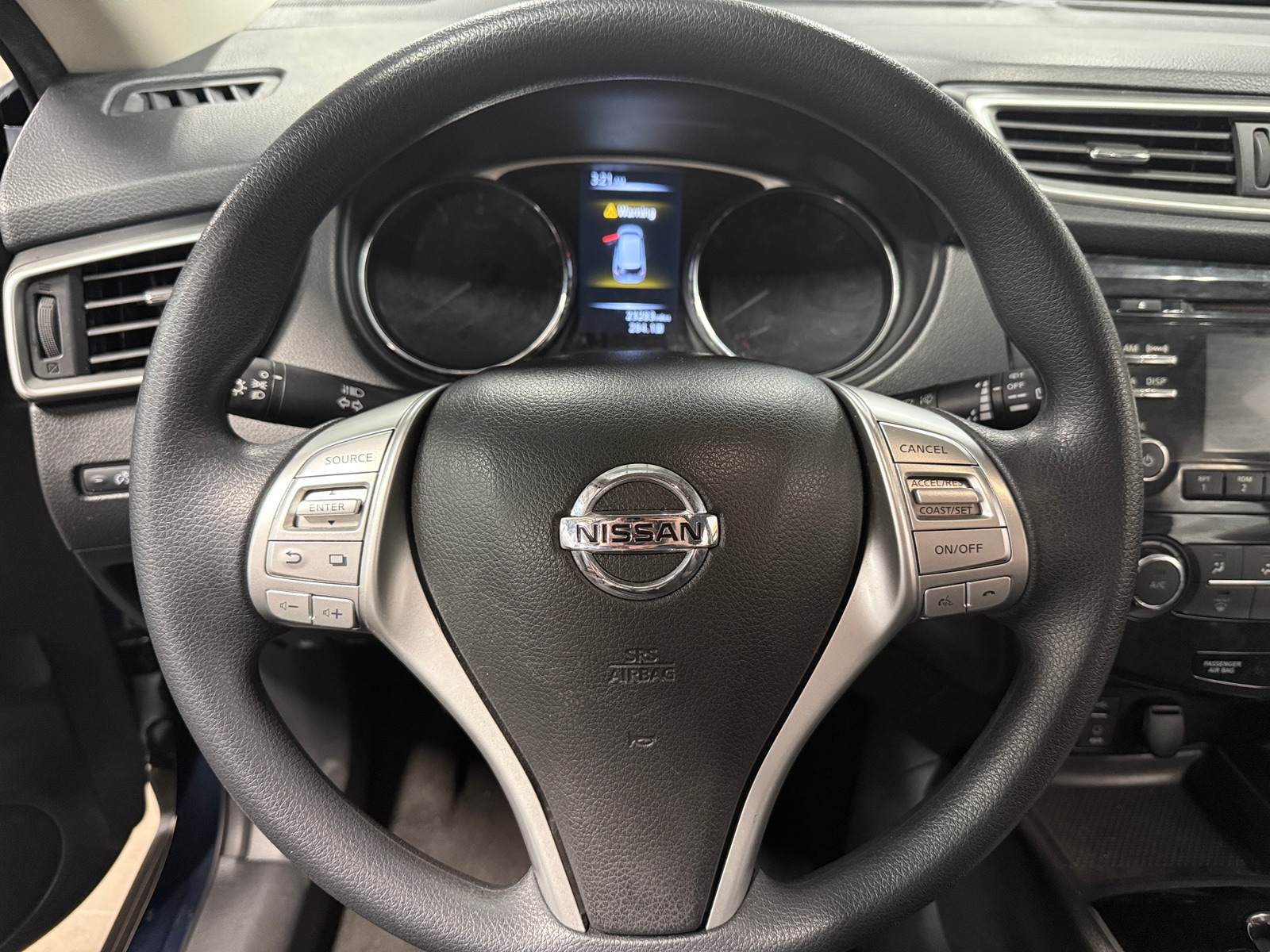 Thumbnail: 2015 Nissan Rogue - 5