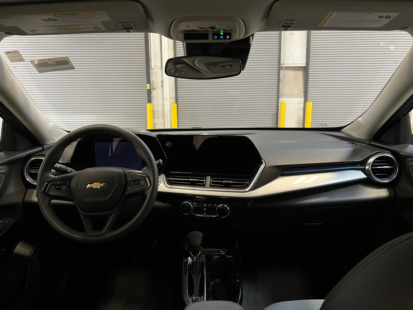 Thumbnail: 2025 Chevrolet Trax - 3