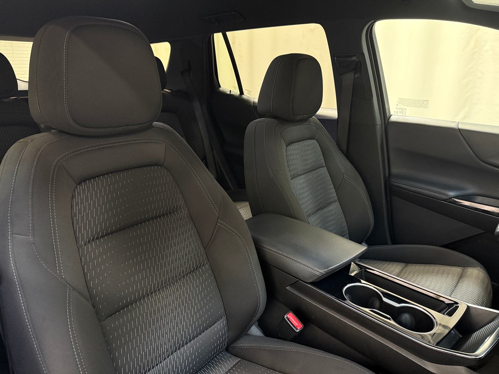 Thumbnail: 2025 Chevrolet Equinox - 2