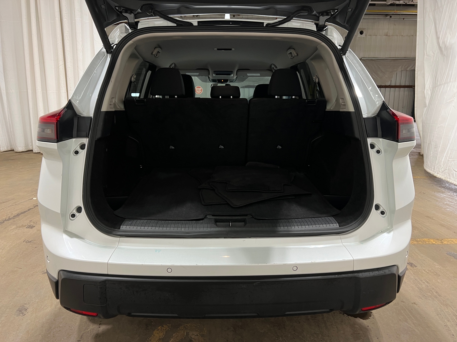 Thumbnail: 2025 Nissan Rogue - 7