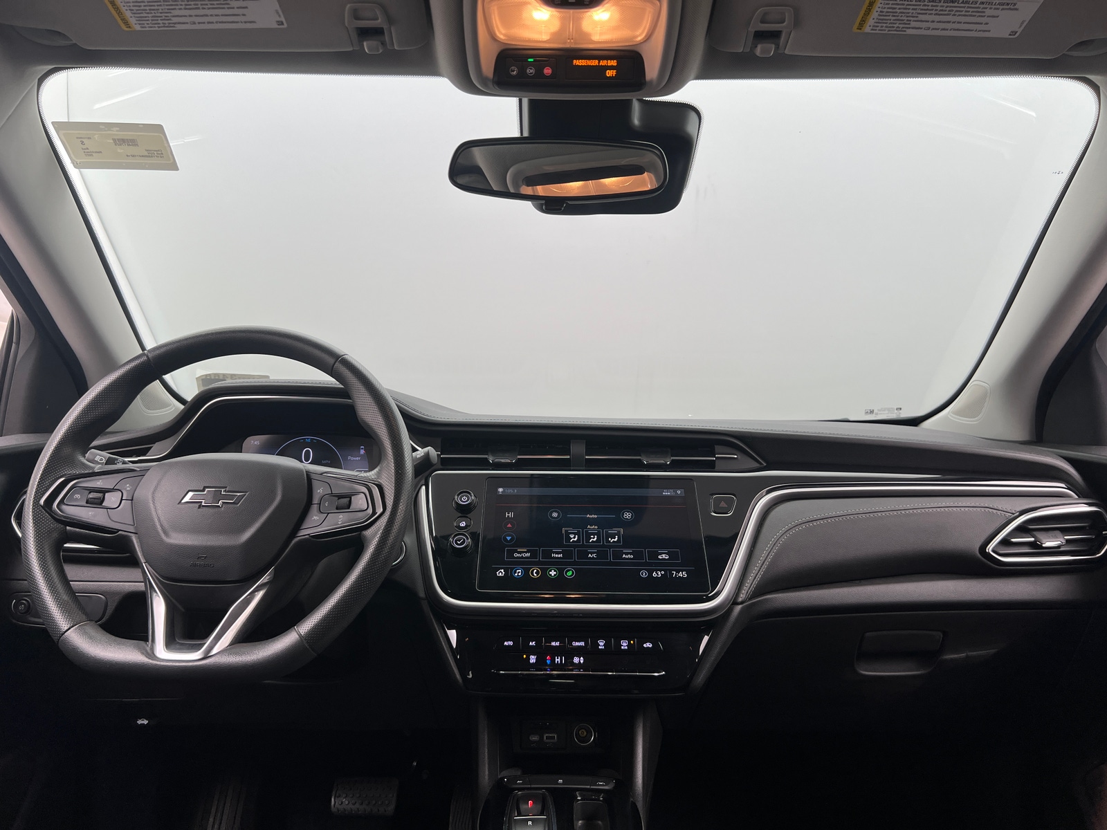 Thumbnail: 2022 Chevrolet Bolt EUV - 3