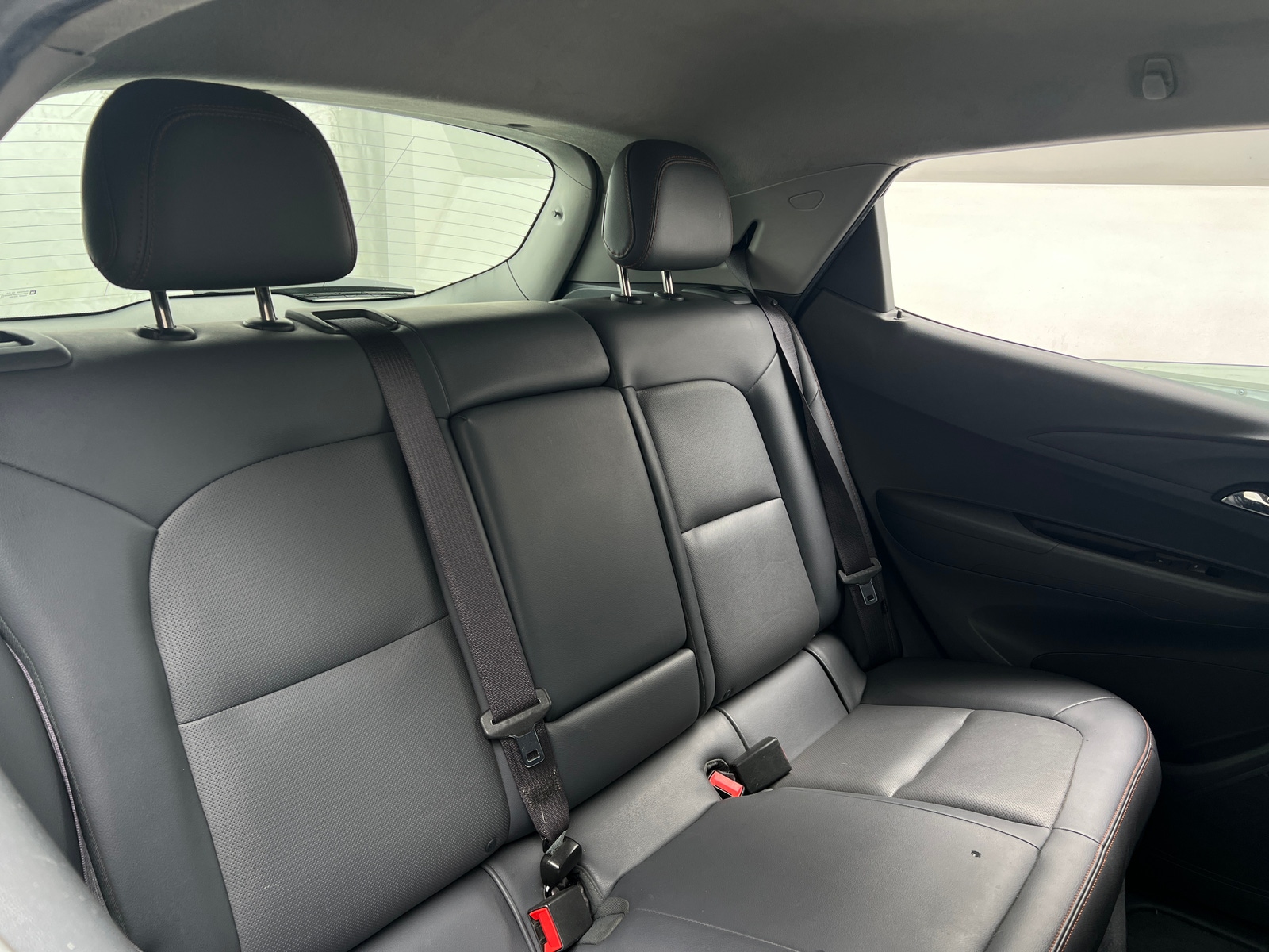 Thumbnail: 2017 Chevrolet Bolt EV - 5