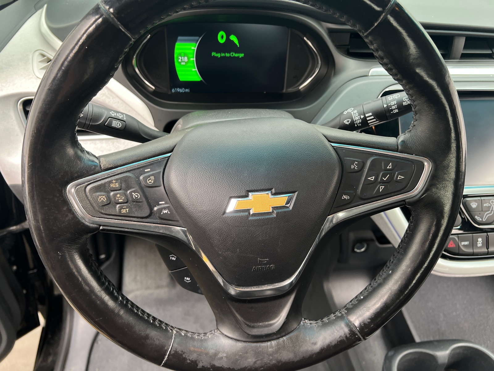 Thumbnail: 2017 Chevrolet Bolt EV - 4